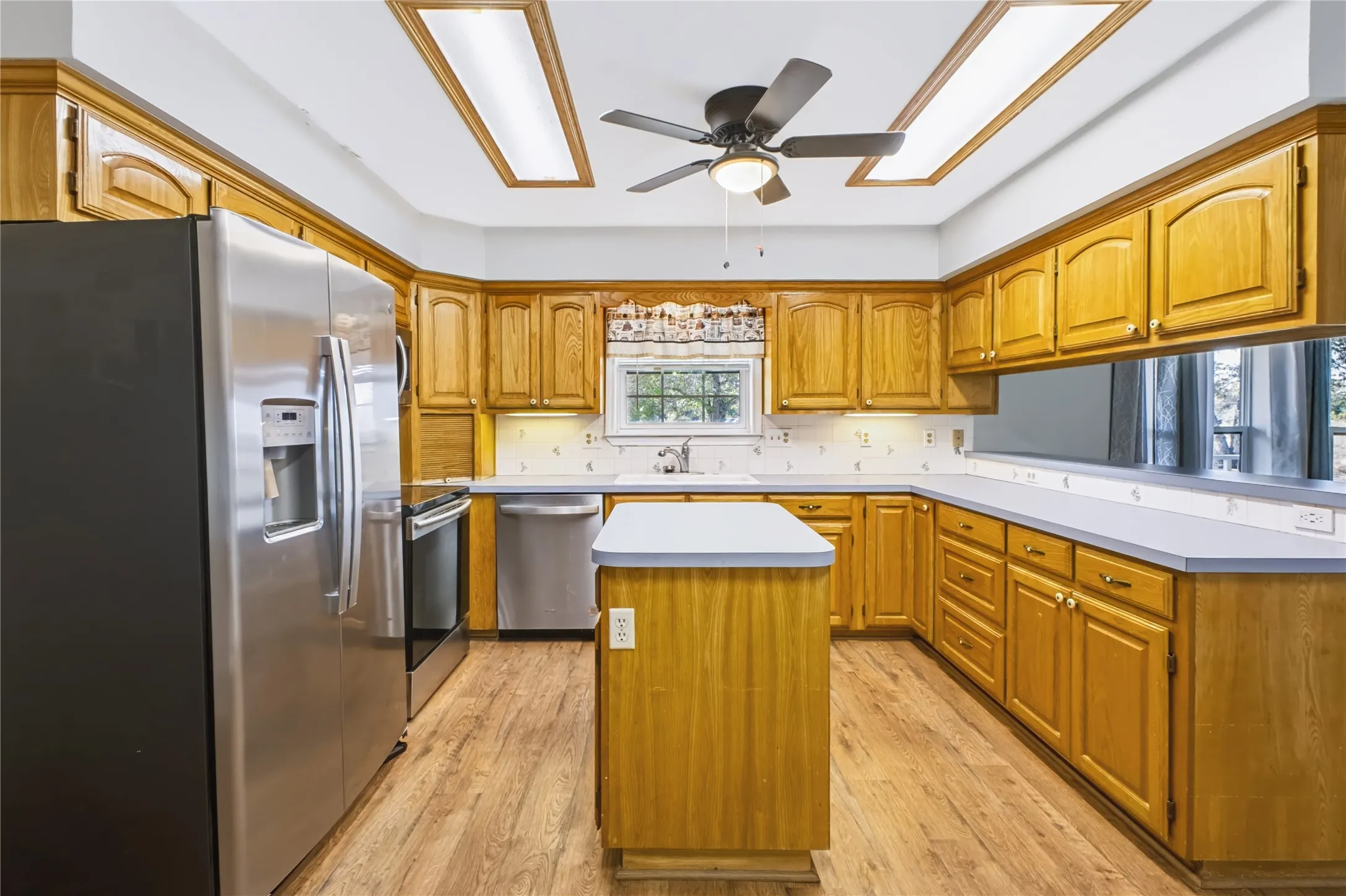 Lots of counter space and cabinets!