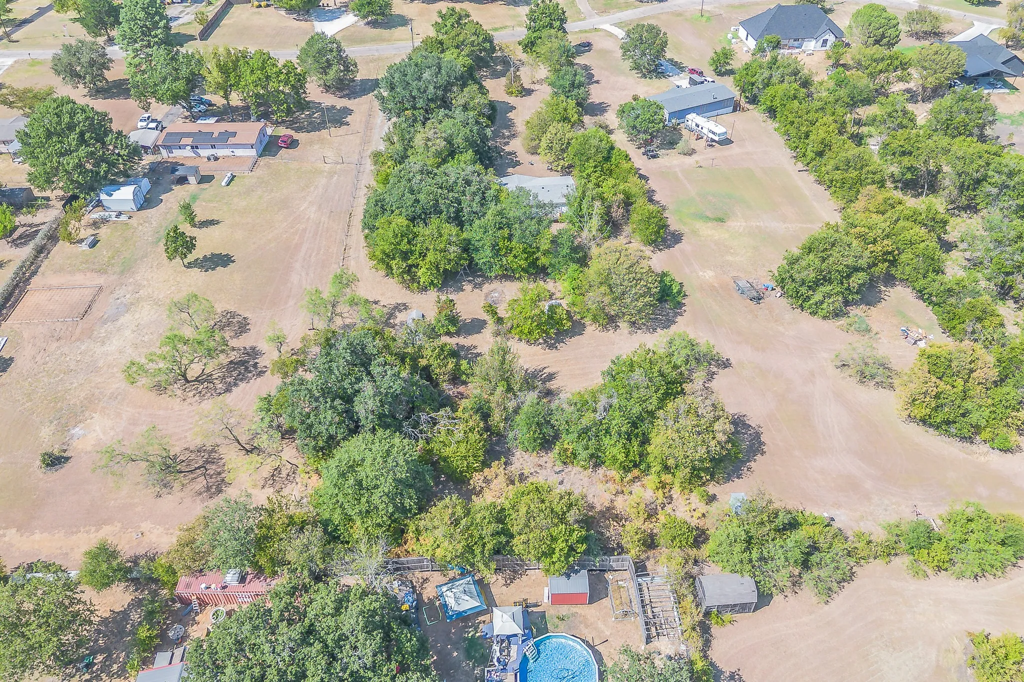 Mobile Home For Sale in Johnson County , 822 Quail Run, Cleburne, Texas 76031, 3 Bedroom, 2 Bathroom, Garage spaces, 1,344 Sqft, built in 1982, mls#21382554, Real Estate Agent in Cleburne, Homes For Sale in Johnson county, Homes For Sale in Cleburne, Realtor in Cleburne Texas, Real Estate Brokerage Independent Realty Texas, Luminita Cordes Realtor