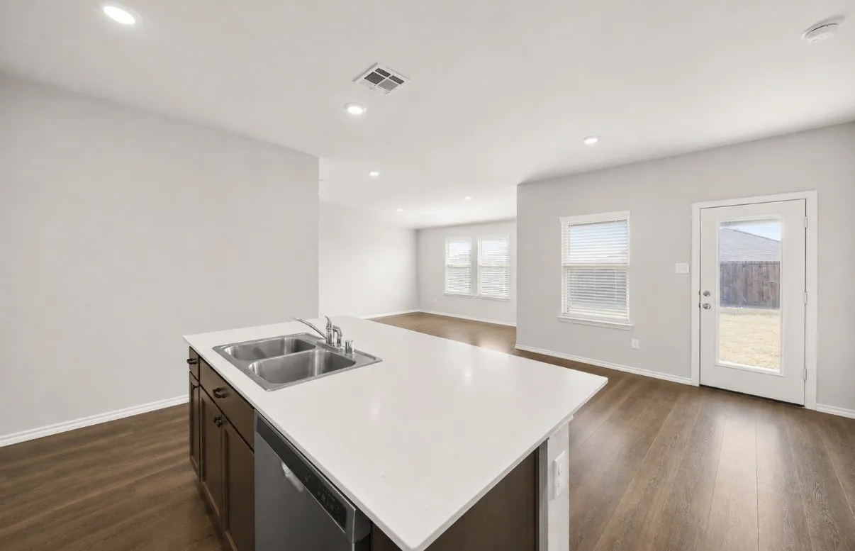 Single Family Residence For Sale in Collin County , 702 Watermill Road, Josephine, Texas 75189, 3 Bedroom, 2 Bathroom, 2 Garage spaces, 1,625 Sqft, built in 2021, mls#21382814, Real Estate Agent in Josephine, Homes For Sale in Collin county, Homes For Sale in Josephine, Realtor in Josephine Texas, Real Estate Brokerage Independent Realty Texas, Luminita Cordes Realtor