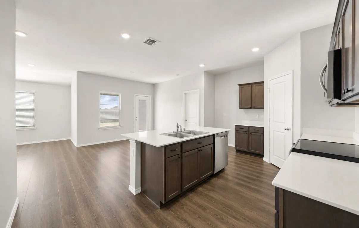 Single Family Residence For Rent in Collin County , 702 Watermill Road, Josephine, Texas 75189, 3 Bedroom, 2 Bathroom, 2 Garage spaces, 1,625 Sqft, built in 2021, mls#21382815, Real Estate Agent in Josephine, Homes For Rent in Collin county, Homes For Rent in Josephine, Realtor in Josephine Texas, Real Estate Brokerage Independent Realty Texas, Luminita Cordes Realtor