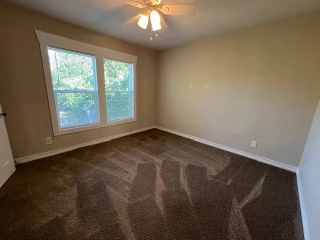Apartment For Rent in Taylor County , 1118 Amarillo Street 1/2, Abilene, Texas 79602, 2 Bedroom, 1 Bathroom, Garage spaces, 768 Sqft, built in 1945, mls#21382816, Real Estate Agent in Abilene, Homes For Rent in Taylor county, Homes For Rent in Abilene, Realtor in Abilene Texas, Real Estate Brokerage Independent Realty Texas, Luminita Cordes Realtor