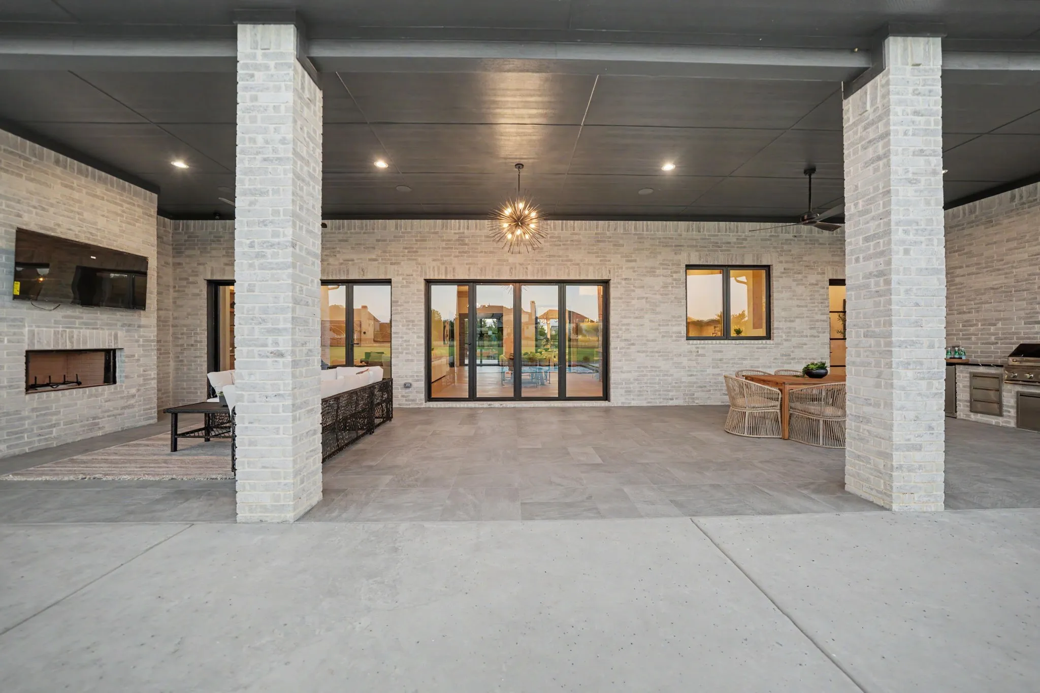 Single Family Residence For Sale in Rockwall County , 425 Dennis Bailey Lane, Heath, Texas 75032, 4 Bedroom, 5 Bathroom, 4 Garage spaces, 4,403 Sqft, built in 2026, mls#21381050, Real Estate Agent in Heath, Homes For Sale in Rockwall county, Homes For Sale in Heath, Realtor in Heath Texas, Real Estate Brokerage Independent Realty Texas, Luminita Cordes Realtor