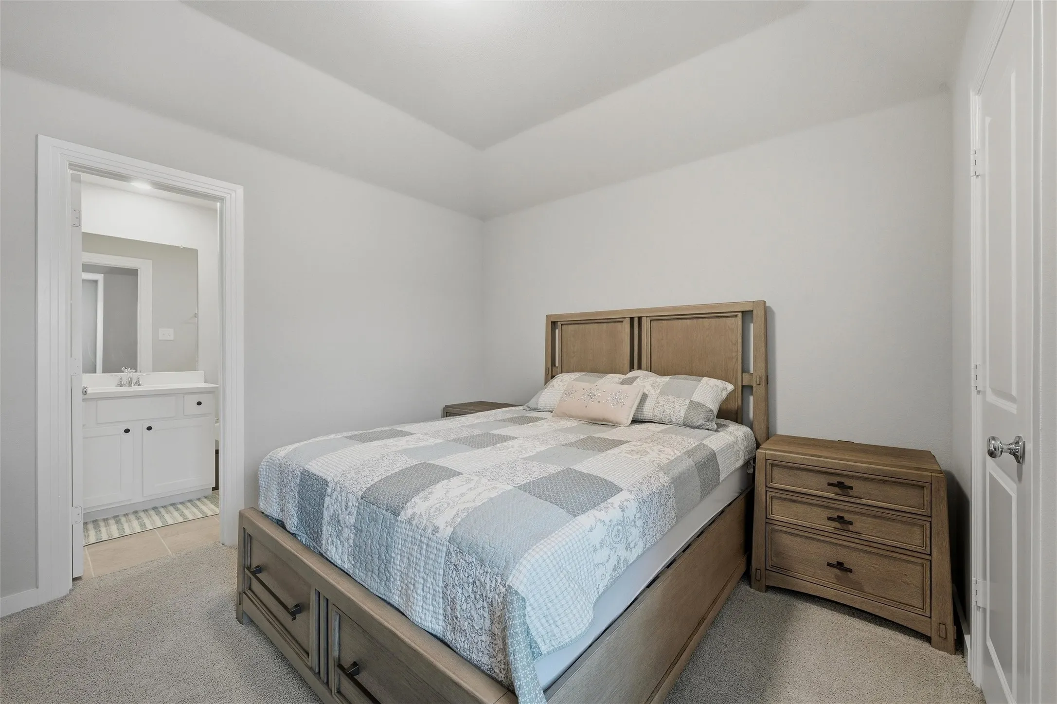 Upstairs Bedroom with ensuite bath