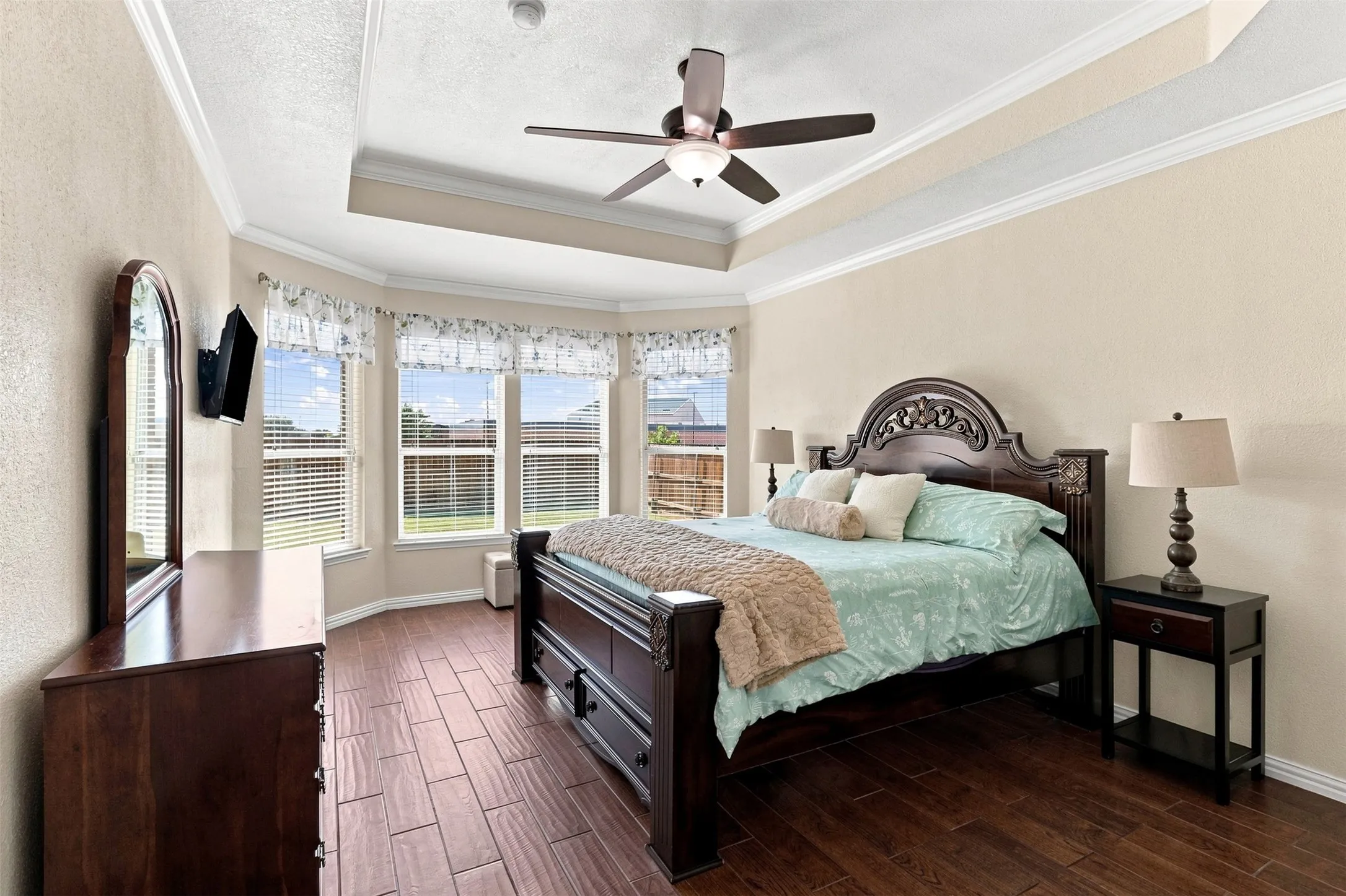Single Family Residence For Sale in Kaufman County , 1105 Kimbro Drive, Forney, Texas 75126, 4 Bedroom, 3 Bathroom, 2 Garage spaces, 2,547 Sqft, built in 2005, mls#21381624, Real Estate Agent in Forney, Homes For Sale in Kaufman county, Homes For Sale in Forney, Realtor in Forney Texas, Real Estate Brokerage Independent Realty Texas, Luminita Cordes Realtor