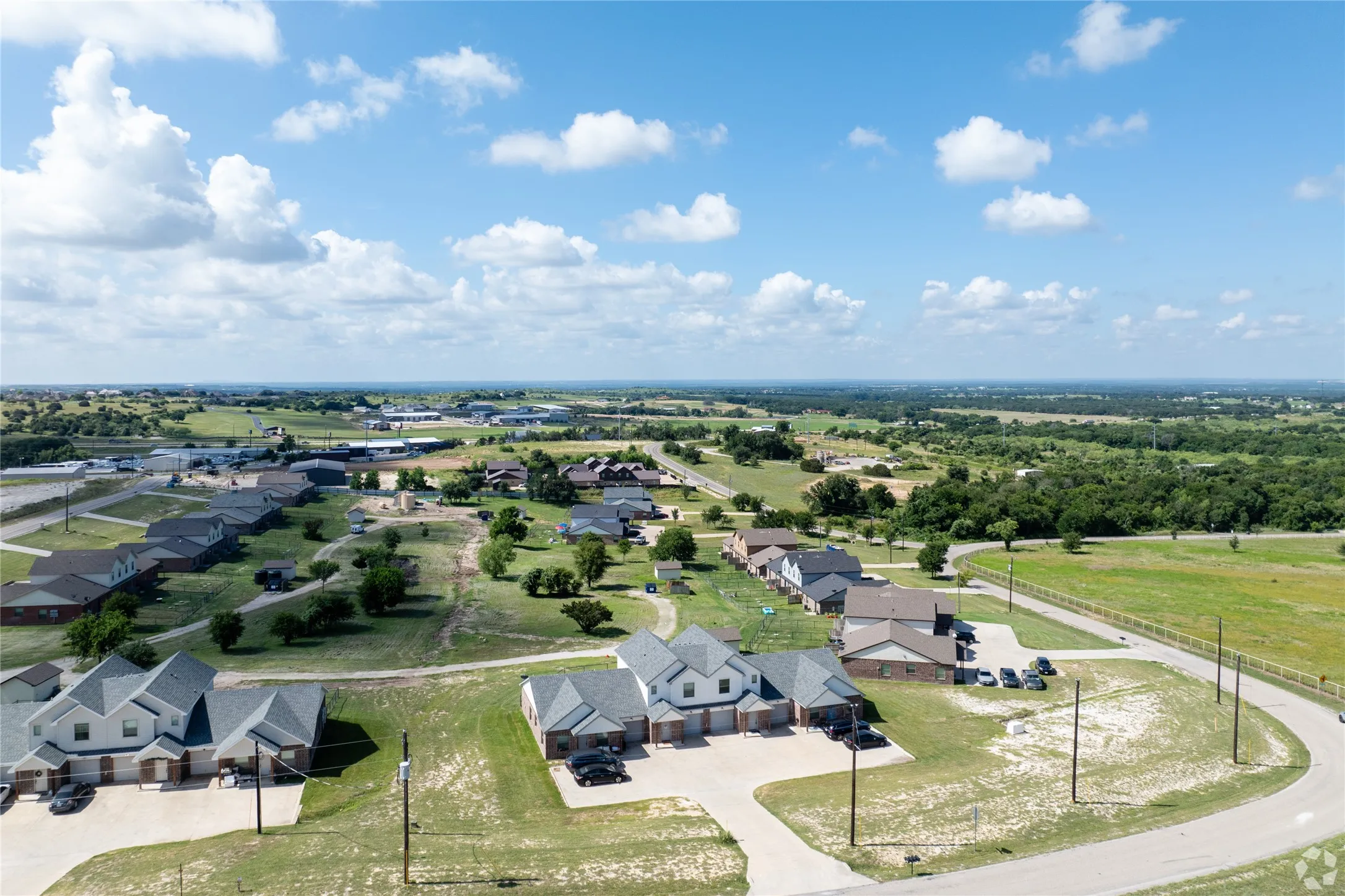 Townhouse For Rent in Parker County , 123 Bennett Hills Drive 3, Weatherford, Texas 76088, 3 Bedroom, 3 Bathroom, 1 Garage spaces, 1,366 Sqft, built in 2017, mls#21382833, Real Estate Agent in Weatherford, Homes For Rent in Parker county, Homes For Rent in Weatherford, Realtor in Weatherford Texas, Real Estate Brokerage Independent Realty Texas, Luminita Cordes Realtor
