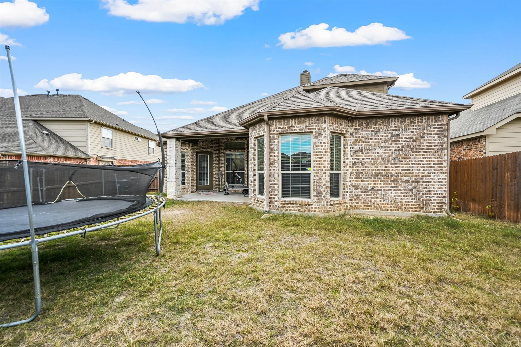Single Family Residence For Sale in Tarrant County , 5612 Spirit Lake Drive, Fort Worth, Texas 76179, 5 Bedroom, 3 Bathroom, 2 Garage spaces, 2,583 Sqft, built in 2013, mls#21382834, Real Estate Agent in Fort Worth, Homes For Sale in Tarrant county, Homes For Sale in Fort Worth, Realtor in Fort Worth Texas, Real Estate Brokerage Independent Realty Texas, Luminita Cordes Realtor