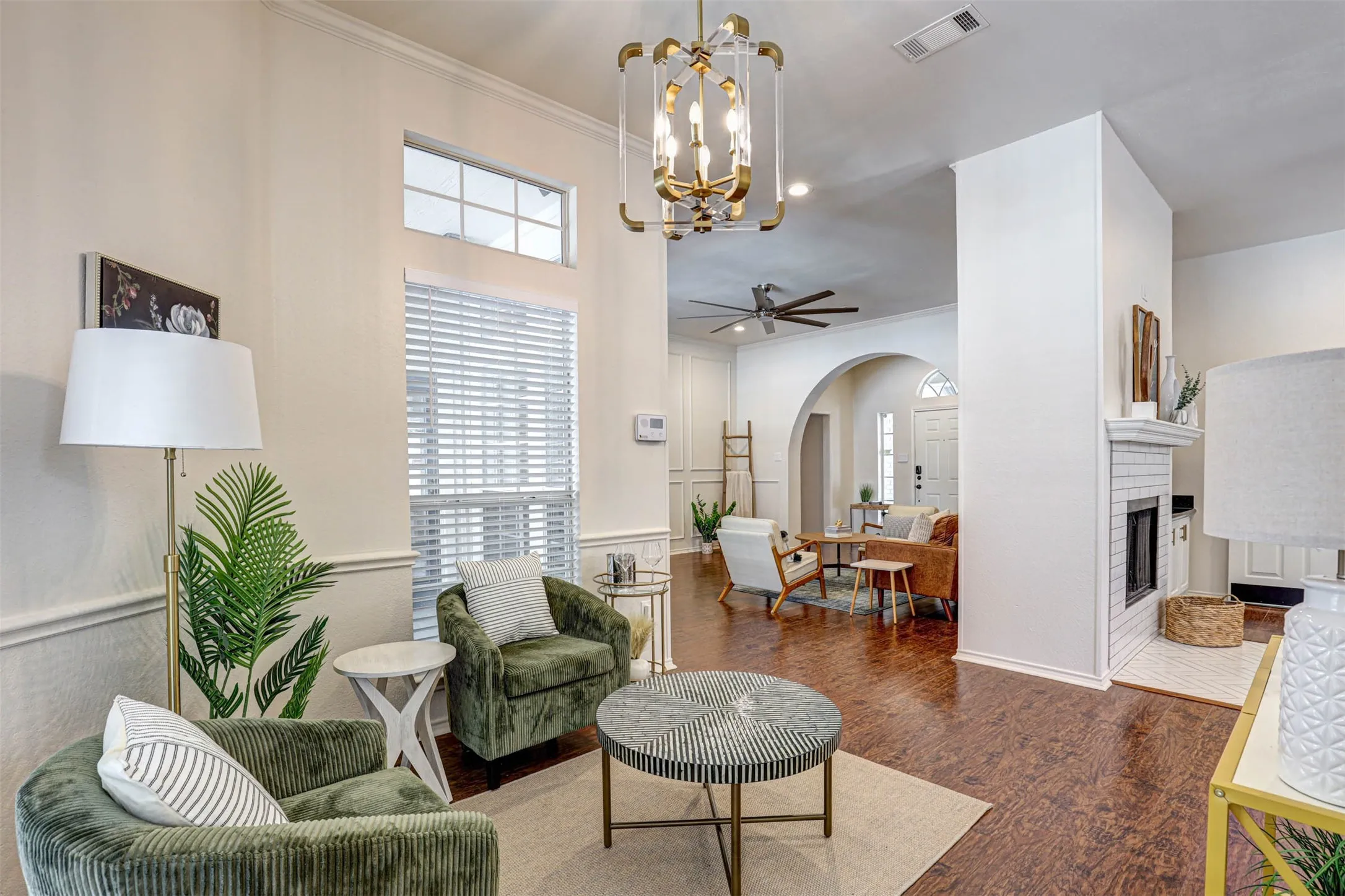 Single Family Residence For Sale in Tarrant County , 7104 Cook Circle, North Richland Hills, Texas 76182, 3 Bedroom, 2 Bathroom, 2 Garage spaces, 1,869 Sqft, built in 1991, mls#21381807, Real Estate Agent in North Richland Hills, Homes For Sale in Tarrant county, Homes For Sale in North Richland Hills, Realtor in North Richland Hills Texas, Real Estate Brokerage Independent Realty Texas, Luminita Cordes Realtor