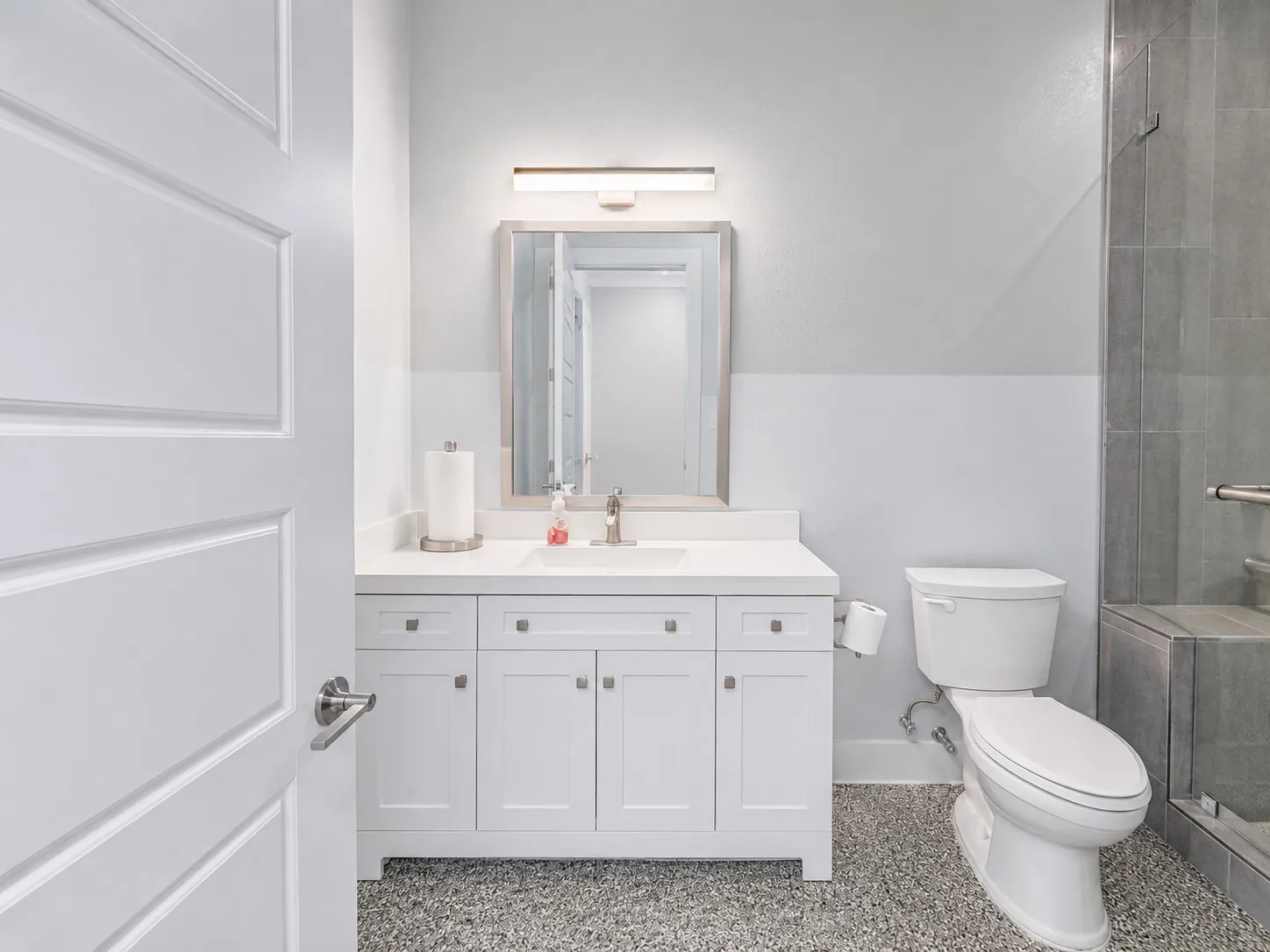 Industrial For Sale in Denton County , 853 Main Street B11, Lake Dallas, Texas 75065, 0, 0, Garage spaces, 0 Sqft, built in 2019, mls#21382235, Real Estate Agent in Lake Dallas, Homes For Sale in Denton county, Homes For Sale in Lake Dallas, Realtor in Lake Dallas Texas, Real Estate Brokerage Independent Realty Texas, Luminita Cordes Realtor