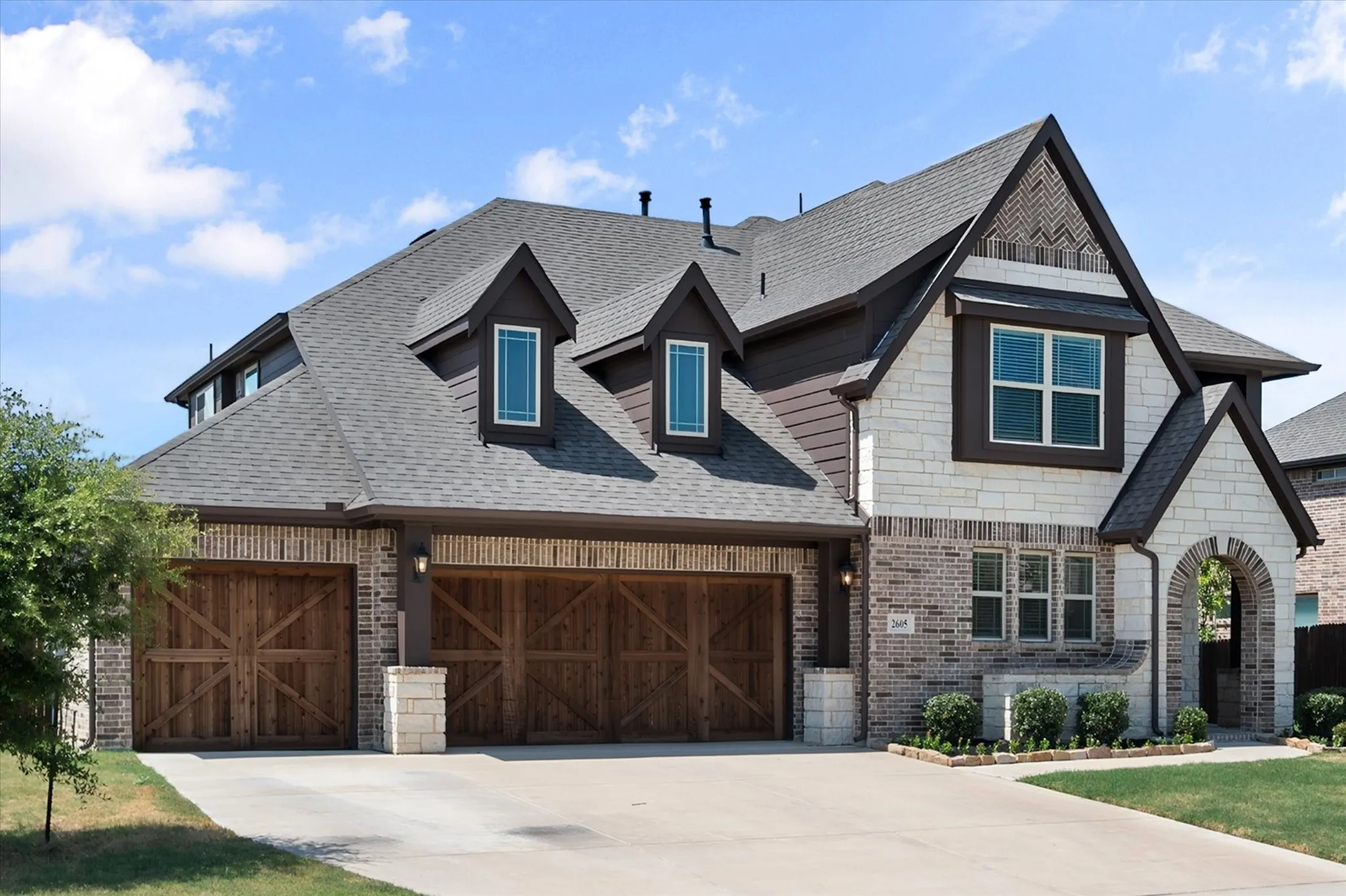 3 Car Garage