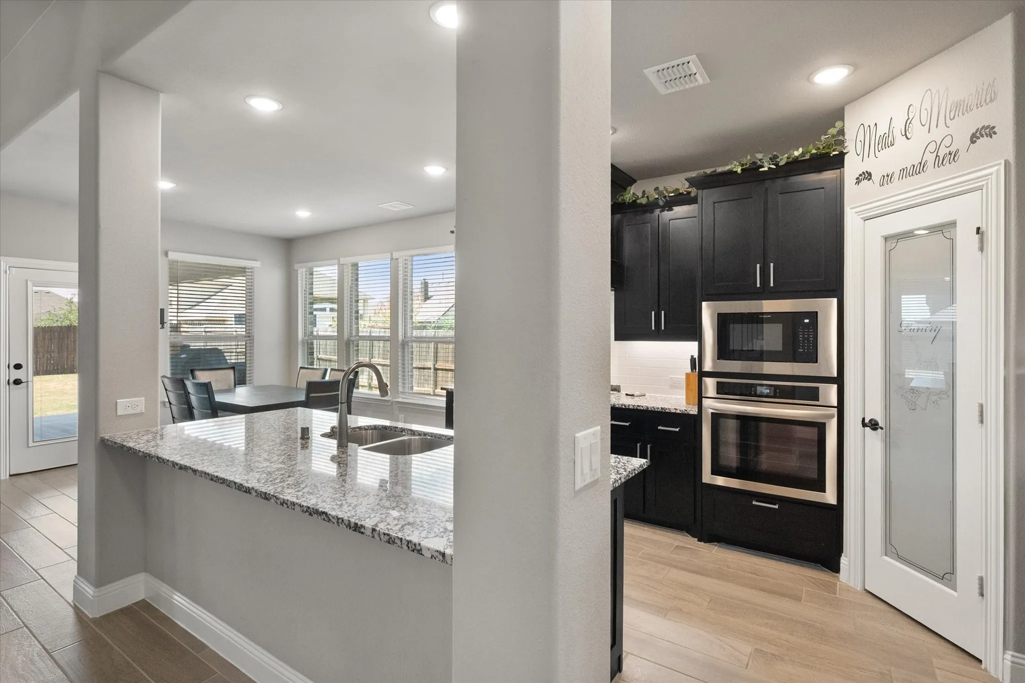 Large kitchen with tons of counter space