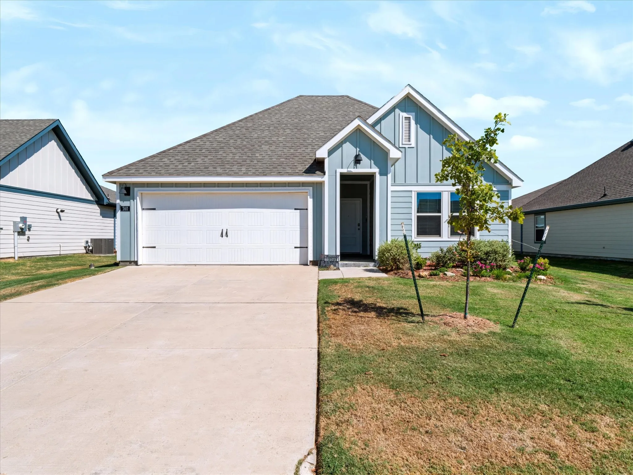 Single Family Residence For Sale in Cooke County , 740 Amelia Court, Pilot Point, Texas 76258, 4 Bedroom, 2 Bathroom, 2 Garage spaces, 1,771 Sqft, built in 2022, mls#21380101, Real Estate Agent in Pilot Point, Homes For Sale in Cooke county, Homes For Sale in Pilot Point, Realtor in Pilot Point Texas, Real Estate Brokerage Independent Realty Texas, Luminita Cordes Realtor