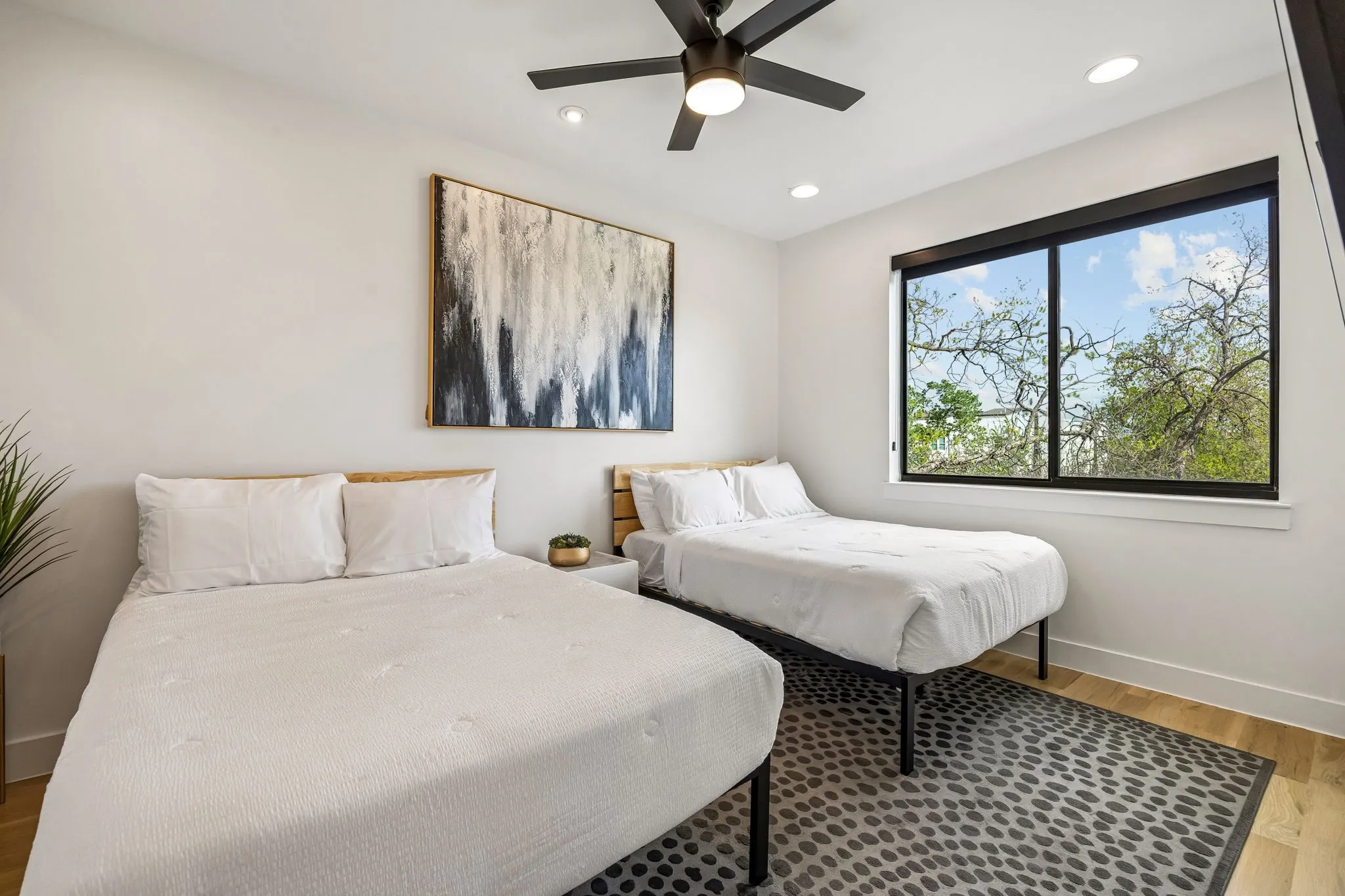 Single Family Residence For Sale in Dallas County , 4820 Dinsmore Court, Dallas, Texas 75204, 3 Bedroom, 4 Bathroom, 2 Garage spaces, 2,176 Sqft, built in 2020, mls#21382332, Real Estate Agent in Dallas, Homes For Sale in Dallas county, Homes For Sale in Dallas, Realtor in Dallas Texas, Real Estate Brokerage Independent Realty Texas, Luminita Cordes Realtor