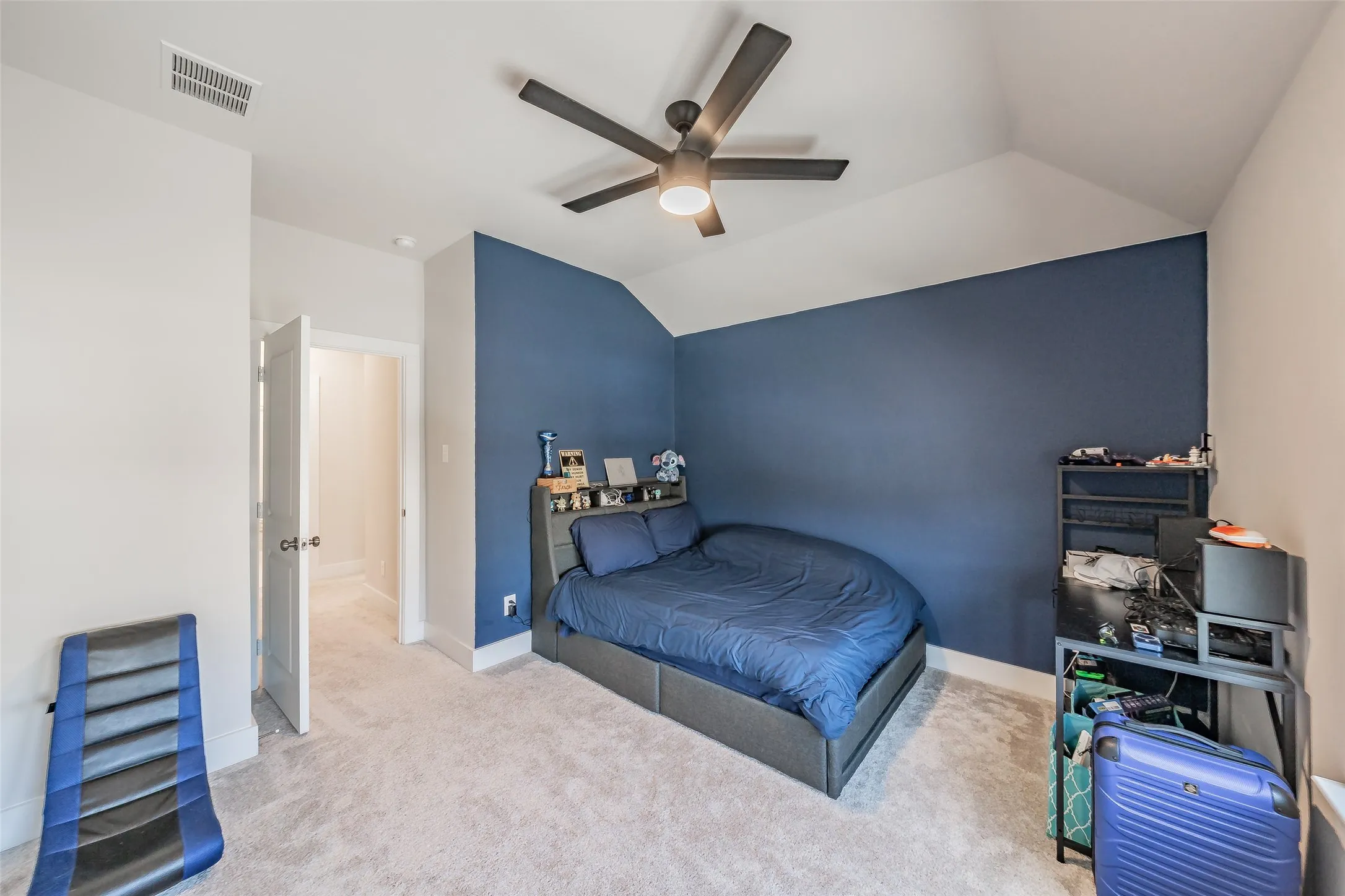 Single Family Residence For Sale in Denton County , 741 Peaceful Lane, Argyle, Texas 76226, 3 Bedroom, 3 Bathroom, 2 Garage spaces, 2,375 Sqft, built in 2023, mls#21382851, Real Estate Agent in Argyle, Homes For Sale in Denton county, Homes For Sale in Argyle, Realtor in Argyle Texas, Real Estate Brokerage Independent Realty Texas, Luminita Cordes Realtor