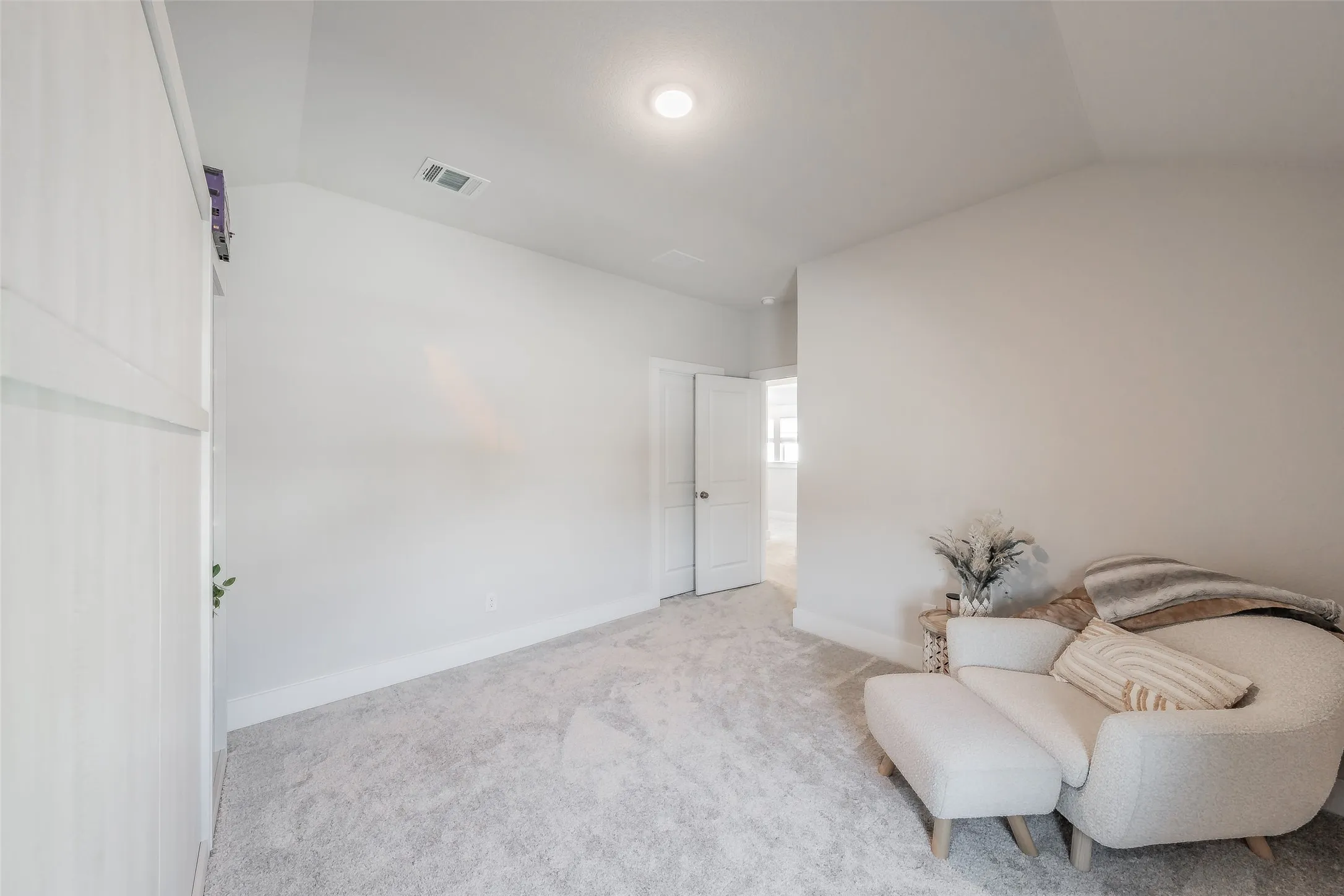 Single Family Residence For Sale in Denton County , 741 Peaceful Lane, Argyle, Texas 76226, 3 Bedroom, 3 Bathroom, 2 Garage spaces, 2,375 Sqft, built in 2023, mls#21382851, Real Estate Agent in Argyle, Homes For Sale in Denton county, Homes For Sale in Argyle, Realtor in Argyle Texas, Real Estate Brokerage Independent Realty Texas, Luminita Cordes Realtor