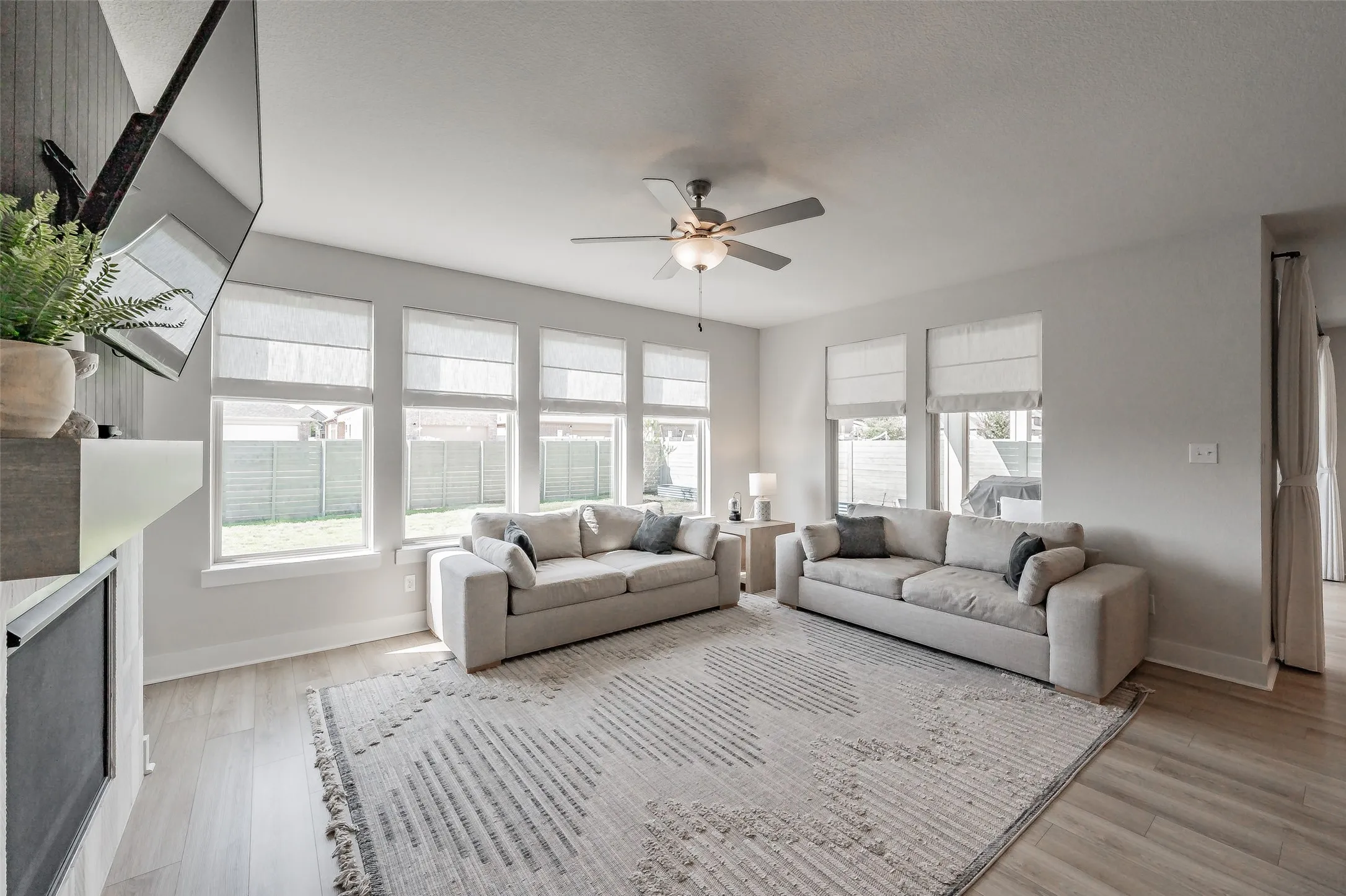 Single Family Residence For Sale in Denton County , 741 Peaceful Lane, Argyle, Texas 76226, 3 Bedroom, 3 Bathroom, 2 Garage spaces, 2,375 Sqft, built in 2023, mls#21382851, Real Estate Agent in Argyle, Homes For Sale in Denton county, Homes For Sale in Argyle, Realtor in Argyle Texas, Real Estate Brokerage Independent Realty Texas, Luminita Cordes Realtor