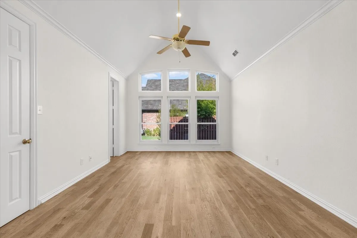 Could be used as a bedroom, or game room