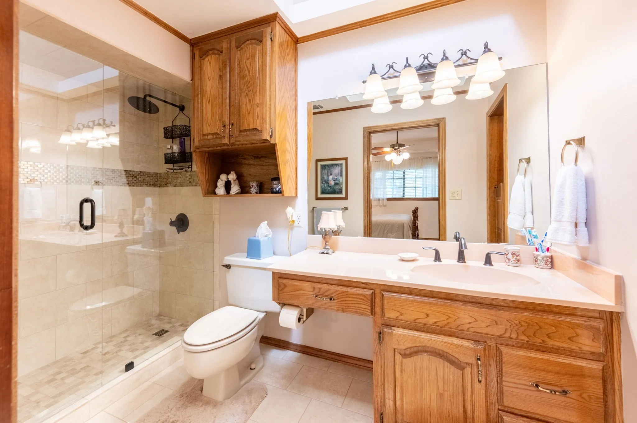 Single Family Residence For Sale in Dallas County , 3316 S Country Club Road, Garland, Texas 75043, 4 Bedroom, 5 Bathroom, 3 Garage spaces, 4,637 Sqft, built in 1984, mls#21382526, Real Estate Agent in Garland, Homes For Sale in Dallas county, Homes For Sale in Garland, Realtor in Garland Texas, Real Estate Brokerage Independent Realty Texas, Luminita Cordes Realtor