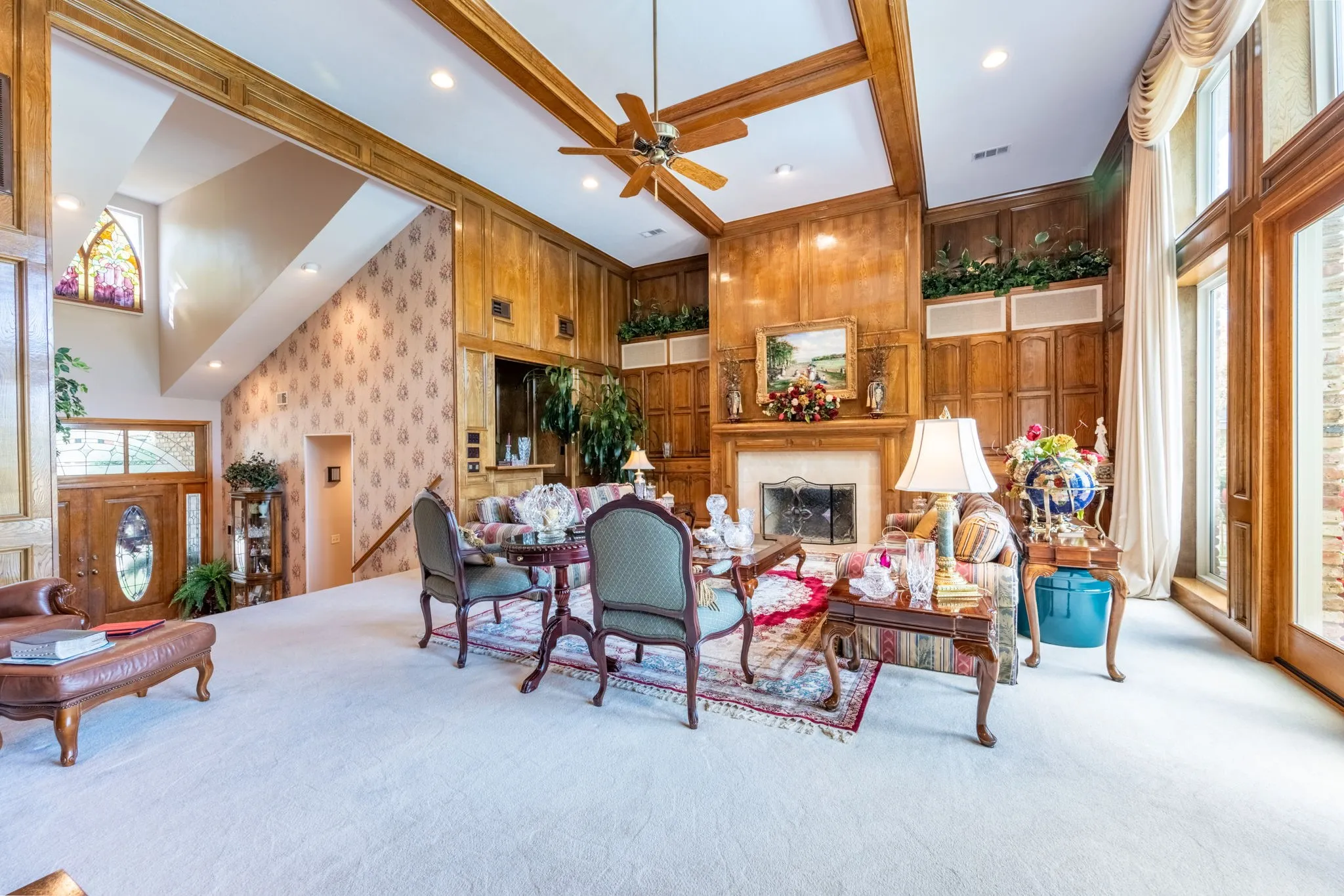Single Family Residence For Sale in Dallas County , 3316 S Country Club Road, Garland, Texas 75043, 4 Bedroom, 5 Bathroom, 3 Garage spaces, 4,637 Sqft, built in 1984, mls#21382526, Real Estate Agent in Garland, Homes For Sale in Dallas county, Homes For Sale in Garland, Realtor in Garland Texas, Real Estate Brokerage Independent Realty Texas, Luminita Cordes Realtor