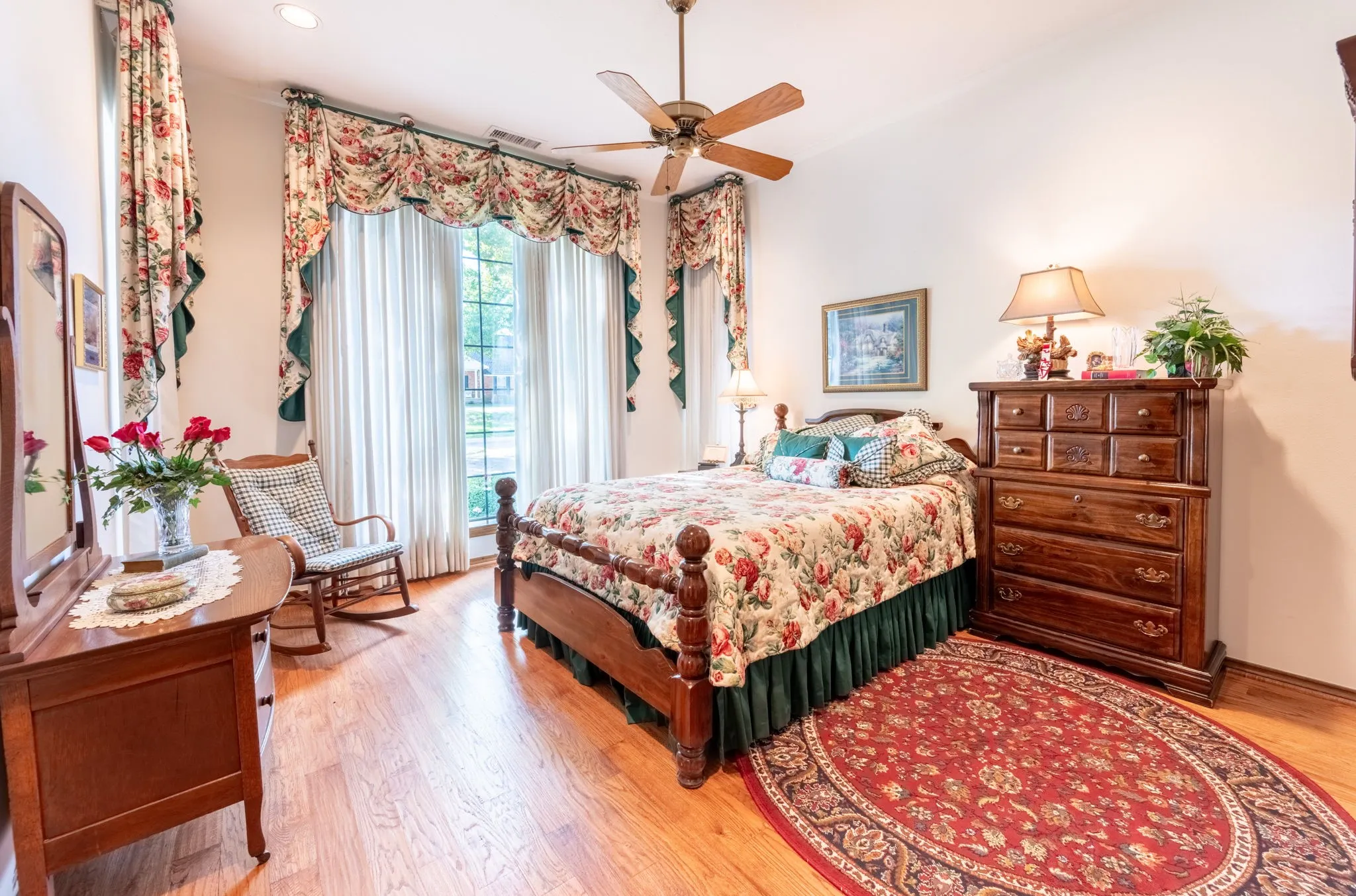 First floor guest bedroom