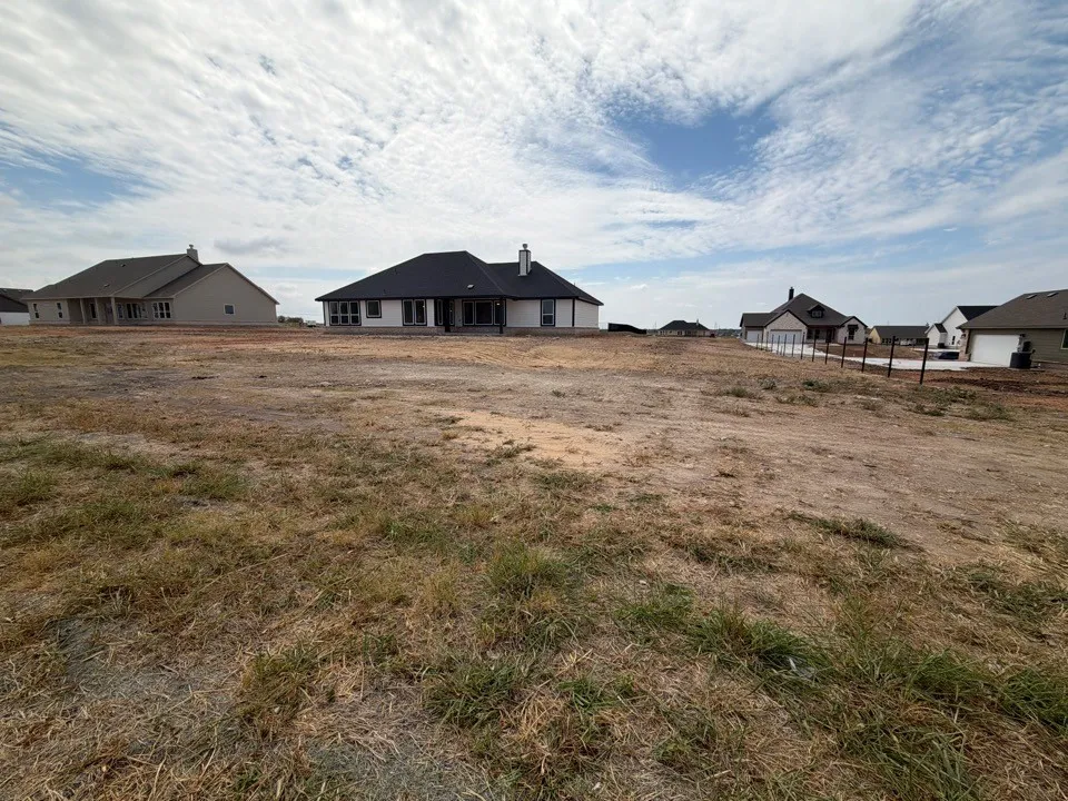Single Family Residence For Sale in Wise County , 124 Pheasant Run Drive, New Fairview, Texas 76078, 3 Bedroom, 2 Bathroom, 3 Garage spaces, 2,020 Sqft, built in 2026, mls#21380239, Real Estate Agent in New Fairview, Homes For Sale in Wise county, Homes For Sale in New Fairview, Realtor in New Fairview Texas, Real Estate Brokerage Independent Realty Texas, Luminita Cordes Realtor