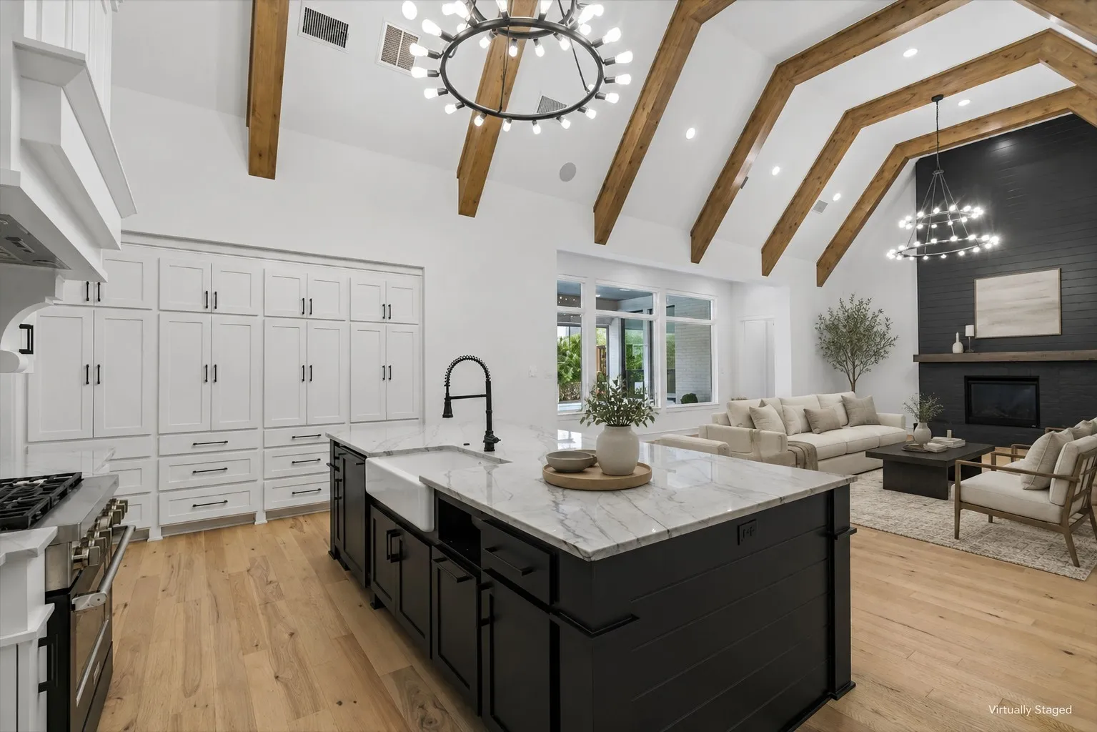 Single Family Residence For Sale in Denton County , 4440 Liberty Drive, Prosper, Texas 75078, 5 Bedroom, 6 Bathroom, 3 Garage spaces, 5,105 Sqft, built in 2019, mls#21380477, Real Estate Agent in Prosper, Homes For Sale in Denton county, Homes For Sale in Prosper, Realtor in Prosper Texas, Real Estate Brokerage Independent Realty Texas, Luminita Cordes Realtor