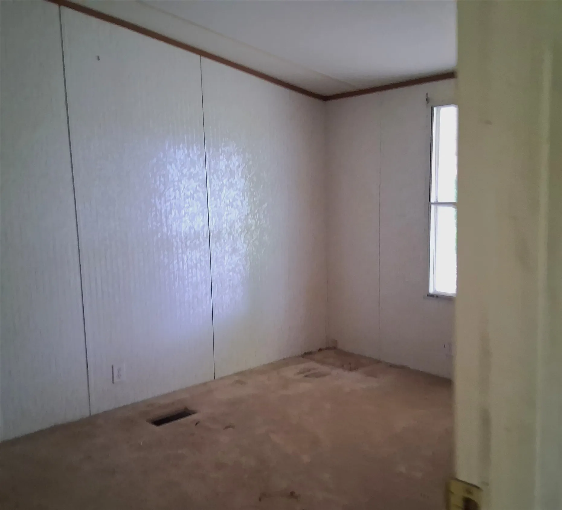 Single Family Residence For Sale in Gregg County , 4207 State Highway 42, Kilgore, Texas 75662, 3 Bedroom, 2 Bathroom, Garage spaces, 1,848 Sqft, built in 1997, mls#21382355, Real Estate Agent in Kilgore, Homes For Sale in Gregg county, Homes For Sale in Kilgore, Realtor in Kilgore Texas, Real Estate Brokerage Independent Realty Texas, Luminita Cordes Realtor