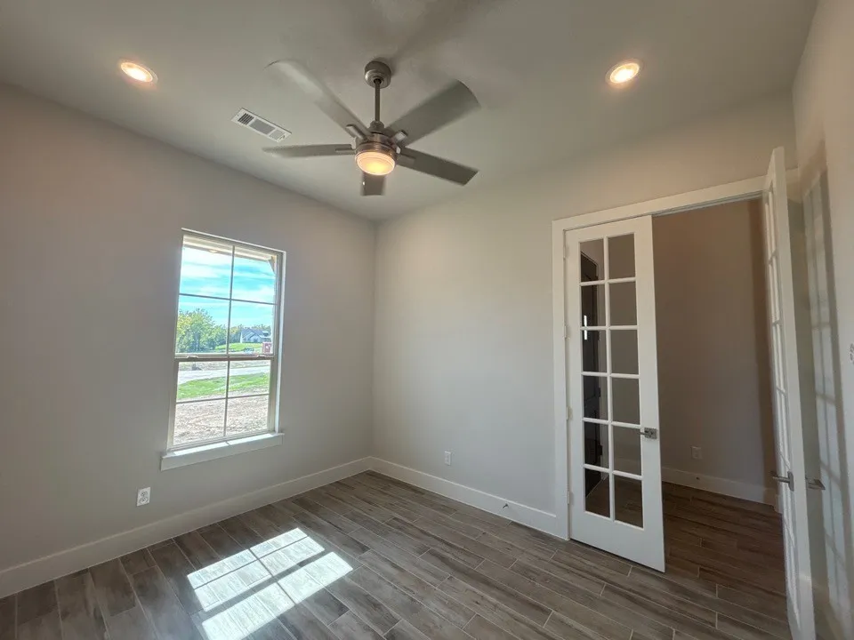 Single Family Residence For Sale in Grayson County , 800 Monterrey Circle, Van Alstyne, Texas 75495, 4 Bedroom, 3 Bathroom, 2 Garage spaces, 2,686 Sqft, built in 2026, mls#21382483, Real Estate Agent in Van Alstyne, Homes For Sale in Grayson county, Homes For Sale in Van Alstyne, Realtor in Van Alstyne Texas, Real Estate Brokerage Independent Realty Texas, Luminita Cordes Realtor