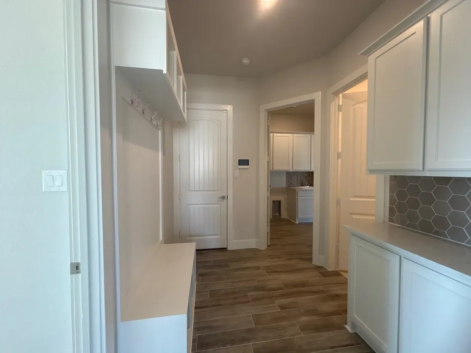 Single Family Residence For Sale in Grayson County , 800 Monterrey Circle, Van Alstyne, Texas 75495, 4 Bedroom, 3 Bathroom, 2 Garage spaces, 2,686 Sqft, built in 2026, mls#21382483, Real Estate Agent in Van Alstyne, Homes For Sale in Grayson county, Homes For Sale in Van Alstyne, Realtor in Van Alstyne Texas, Real Estate Brokerage Independent Realty Texas, Luminita Cordes Realtor