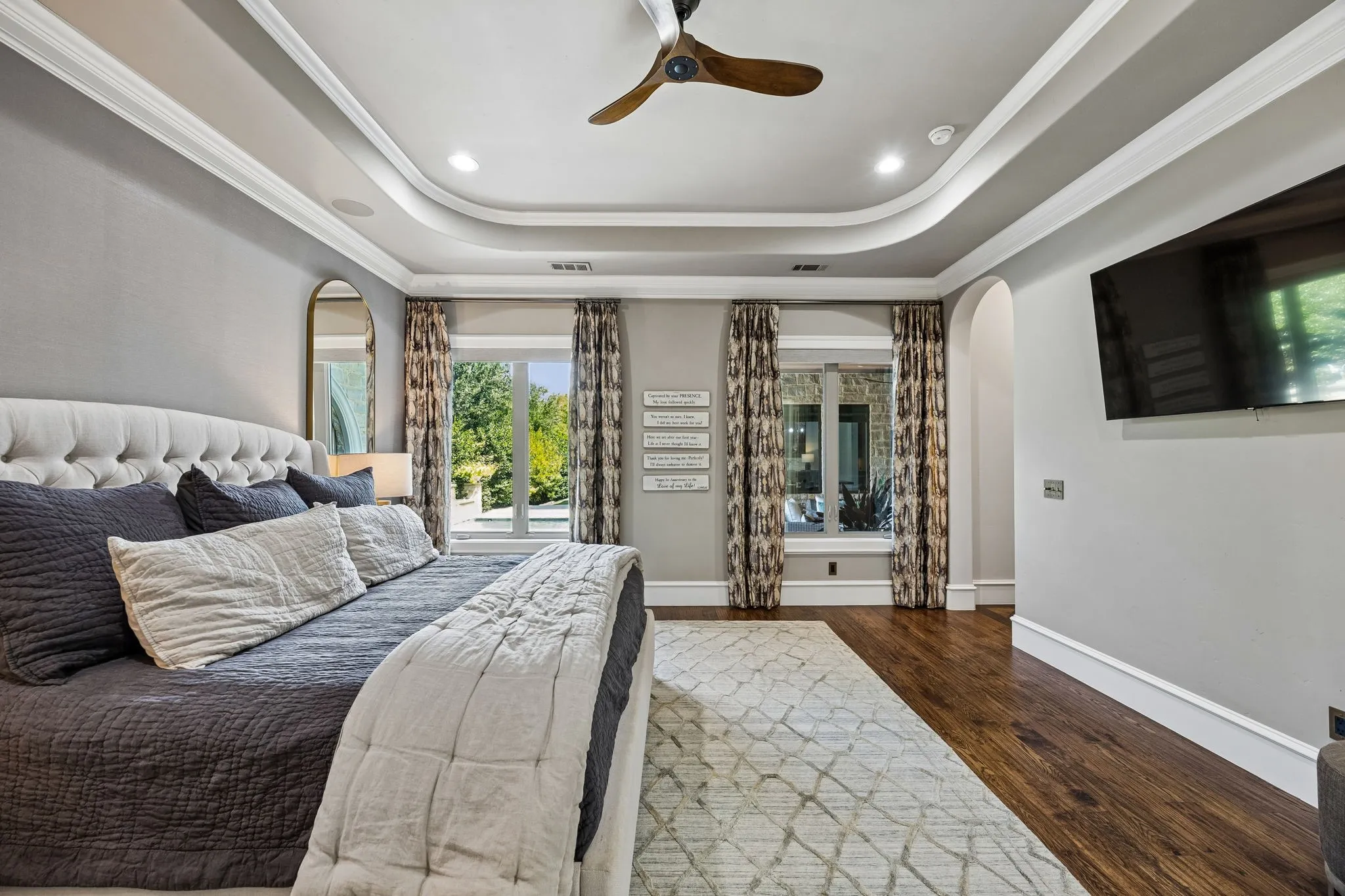Single Family Residence For Sale in Tarrant County , 1817 Saint Philip Avenue, Southlake, Texas 76092, 4 Bedroom, 4 Bathroom, 4 Garage spaces, 4,055 Sqft, built in 2013, mls#21382855, Real Estate Agent in Southlake, Homes For Sale in Tarrant county, Homes For Sale in Southlake, Realtor in Southlake Texas, Real Estate Brokerage Independent Realty Texas, Luminita Cordes Realtor