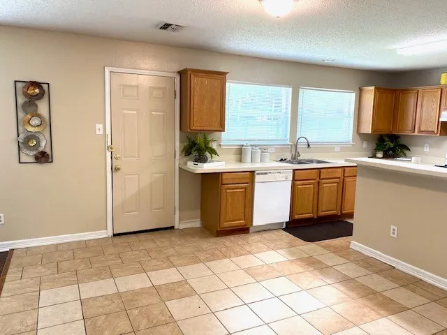 Single Family Residence For Rent in Tarrant County , 372 Marsha Street, Saginaw, Texas 76179, 4 Bedroom, 3 Bathroom, 2 Garage spaces, 2,419 Sqft, built in 2000, mls#21382887, Real Estate Agent in Saginaw, Homes For Rent in Tarrant county, Homes For Rent in Saginaw, Realtor in Saginaw Texas, Real Estate Brokerage Independent Realty Texas, Luminita Cordes Realtor