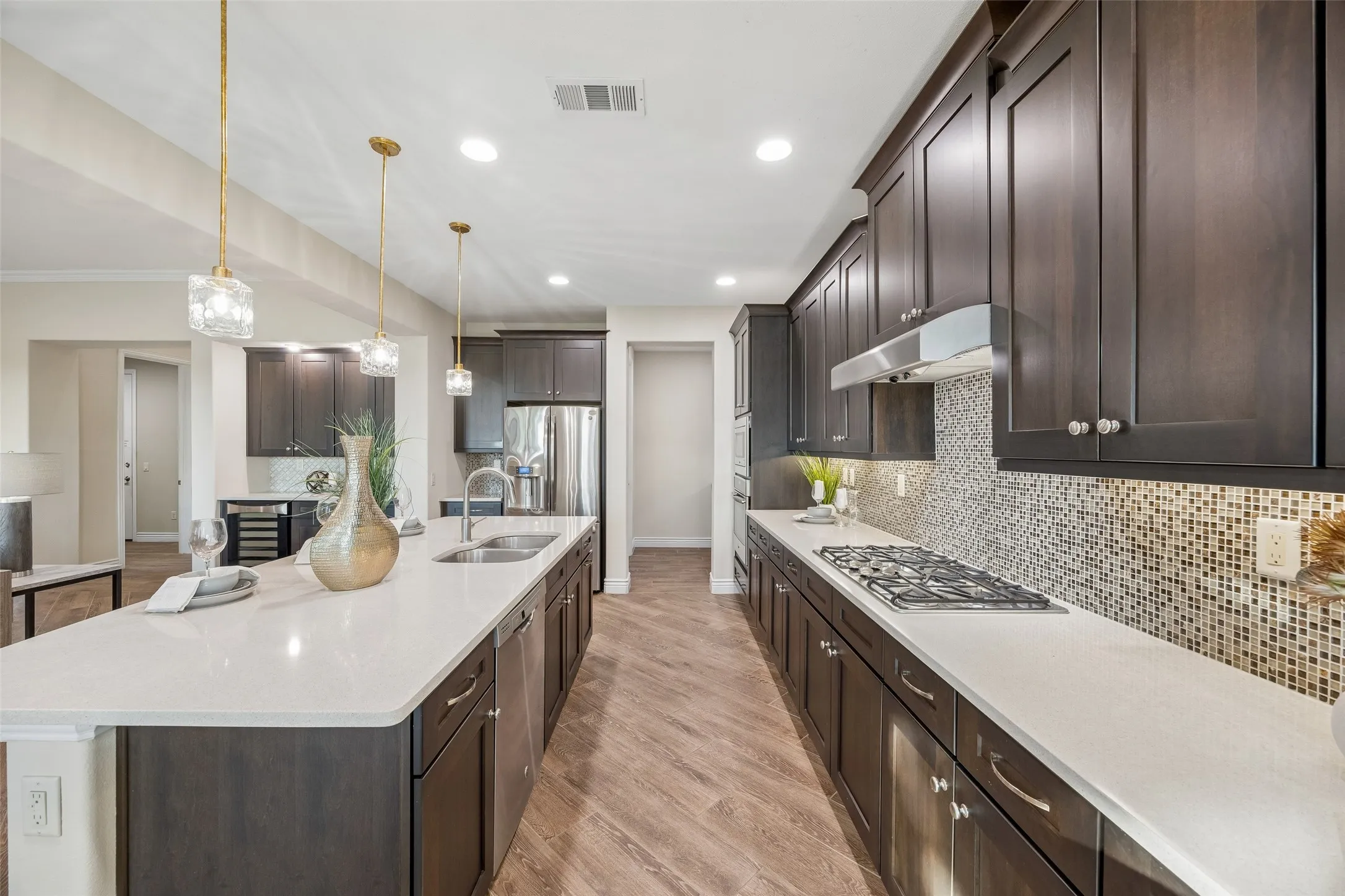 Single Family Residence For Sale in Denton County , 11901 Southerland Drive, Denton, Texas 76207, 2 Bedroom, 4 Bathroom, 3 Garage spaces, 2,890 Sqft, built in 2015, mls#21382083, Real Estate Agent in Denton, Homes For Sale in Denton county, Homes For Sale in Denton, Realtor in Denton Texas, Real Estate Brokerage Independent Realty Texas, Luminita Cordes Realtor