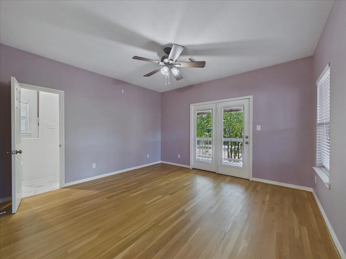 Single Family Residence For Sale in Dallas County , 6100 Victor Street, Dallas, Texas 75214, 4 Bedroom, 2 Bathroom, Garage spaces, 1,752 Sqft, built in 1916, mls#21378346, Real Estate Agent in Dallas, Homes For Sale in Dallas county, Homes For Sale in Dallas, Realtor in Dallas Texas, Real Estate Brokerage Independent Realty Texas, Luminita Cordes Realtor