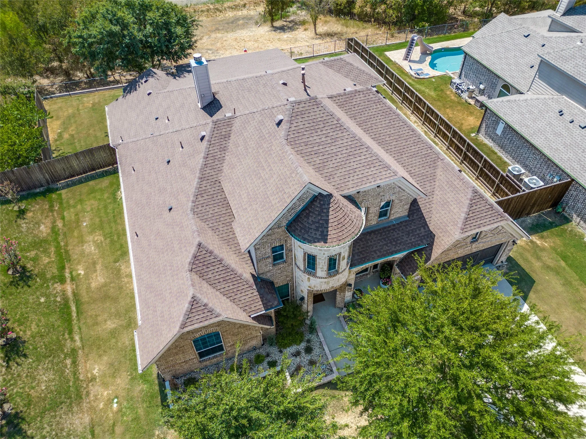 Single Family Residence For Sale in Denton County , 4430 Whispering Lake Drive, Frisco, Texas 75036, 4 Bedroom, 5 Bathroom, 3 Garage spaces, 3,743 Sqft, built in 2014, mls#21381902, Real Estate Agent in Frisco, Homes For Sale in Denton county, Homes For Sale in Frisco, Realtor in Frisco Texas, Real Estate Brokerage Independent Realty Texas, Luminita Cordes Realtor