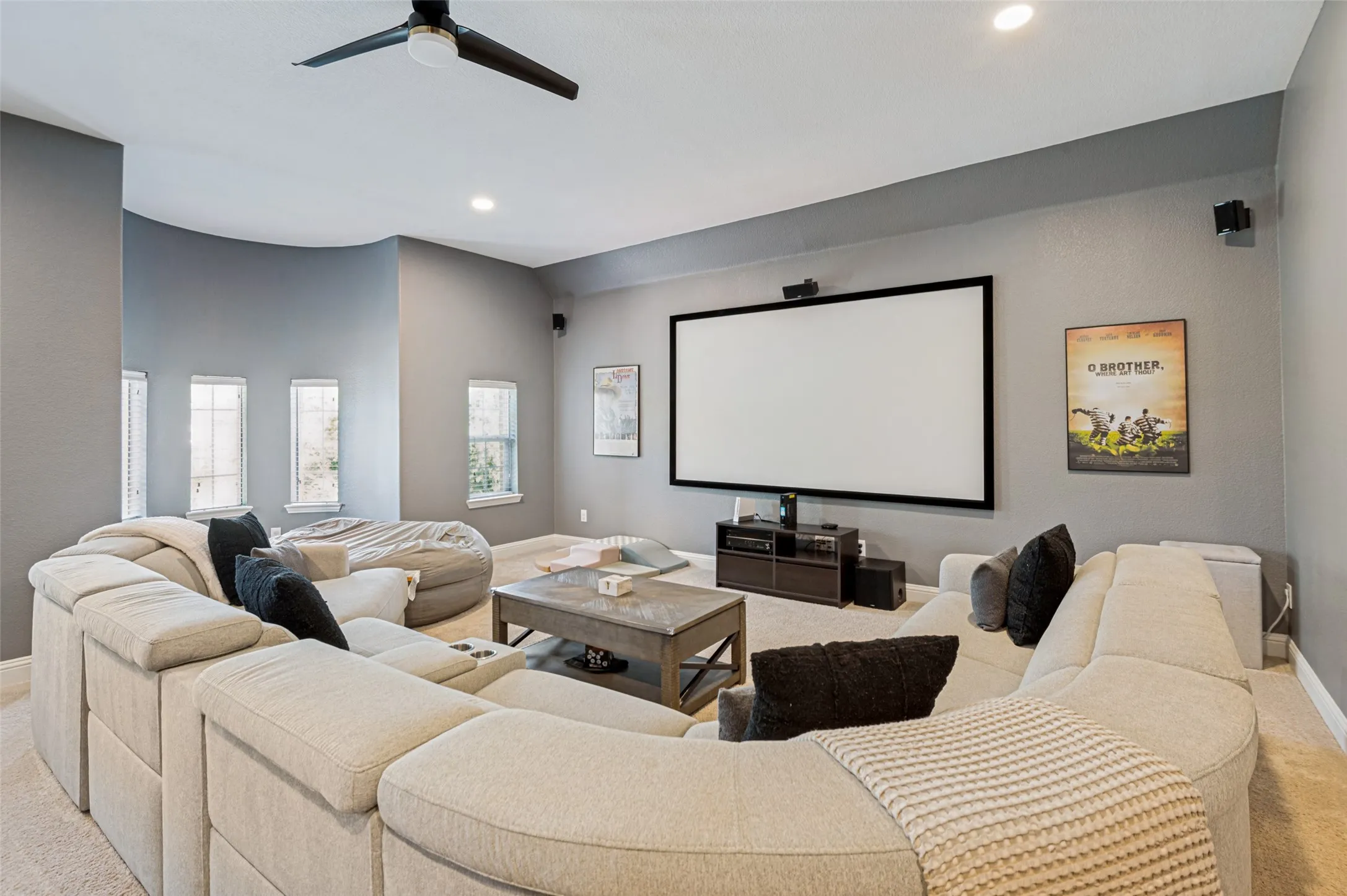 Single Family Residence For Sale in Denton County , 4430 Whispering Lake Drive, Frisco, Texas 75036, 4 Bedroom, 5 Bathroom, 3 Garage spaces, 3,743 Sqft, built in 2014, mls#21381902, Real Estate Agent in Frisco, Homes For Sale in Denton county, Homes For Sale in Frisco, Realtor in Frisco Texas, Real Estate Brokerage Independent Realty Texas, Luminita Cordes Realtor