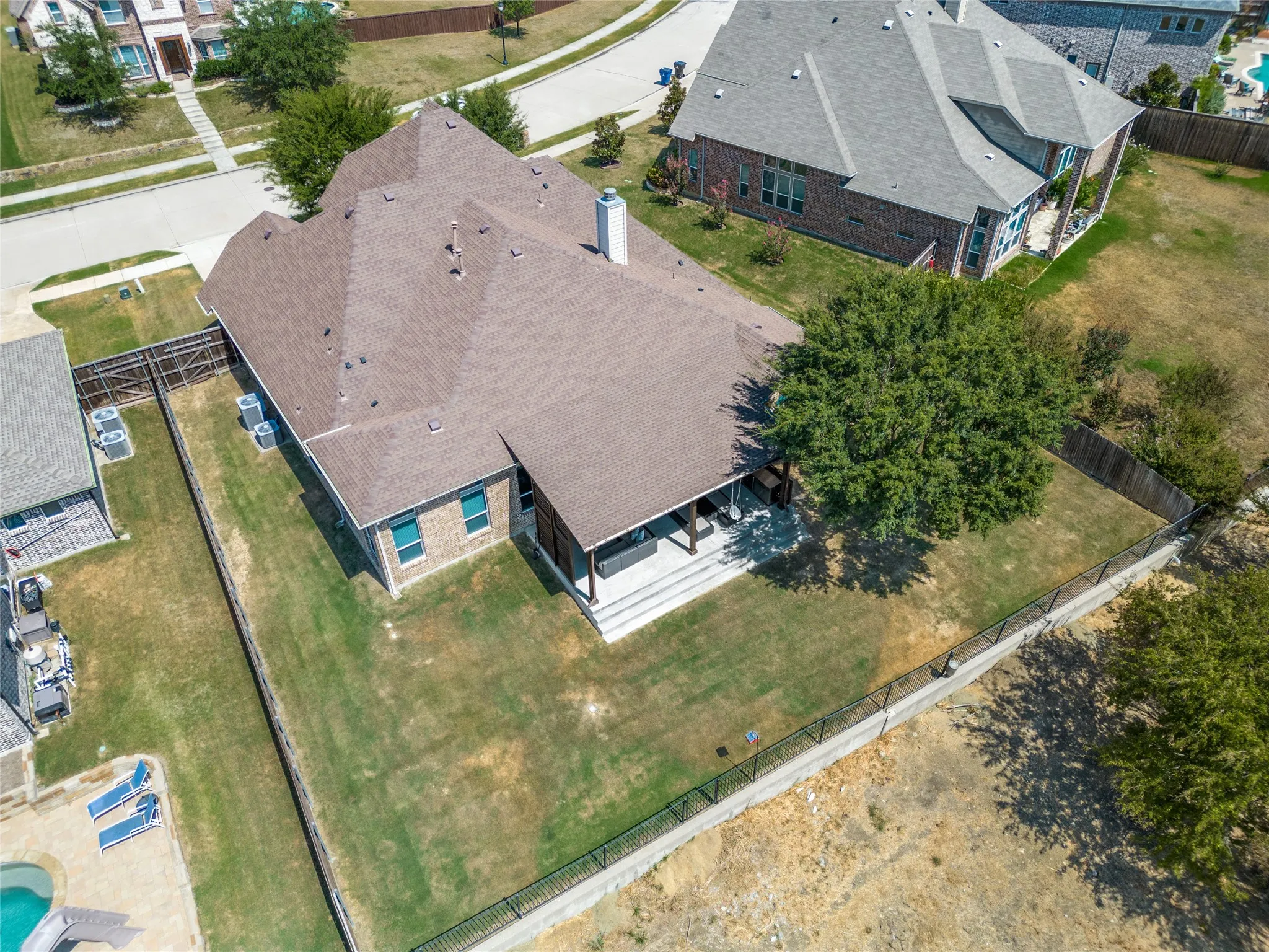 Single Family Residence For Sale in Denton County , 4430 Whispering Lake Drive, Frisco, Texas 75036, 4 Bedroom, 5 Bathroom, 3 Garage spaces, 3,743 Sqft, built in 2014, mls#21381902, Real Estate Agent in Frisco, Homes For Sale in Denton county, Homes For Sale in Frisco, Realtor in Frisco Texas, Real Estate Brokerage Independent Realty Texas, Luminita Cordes Realtor