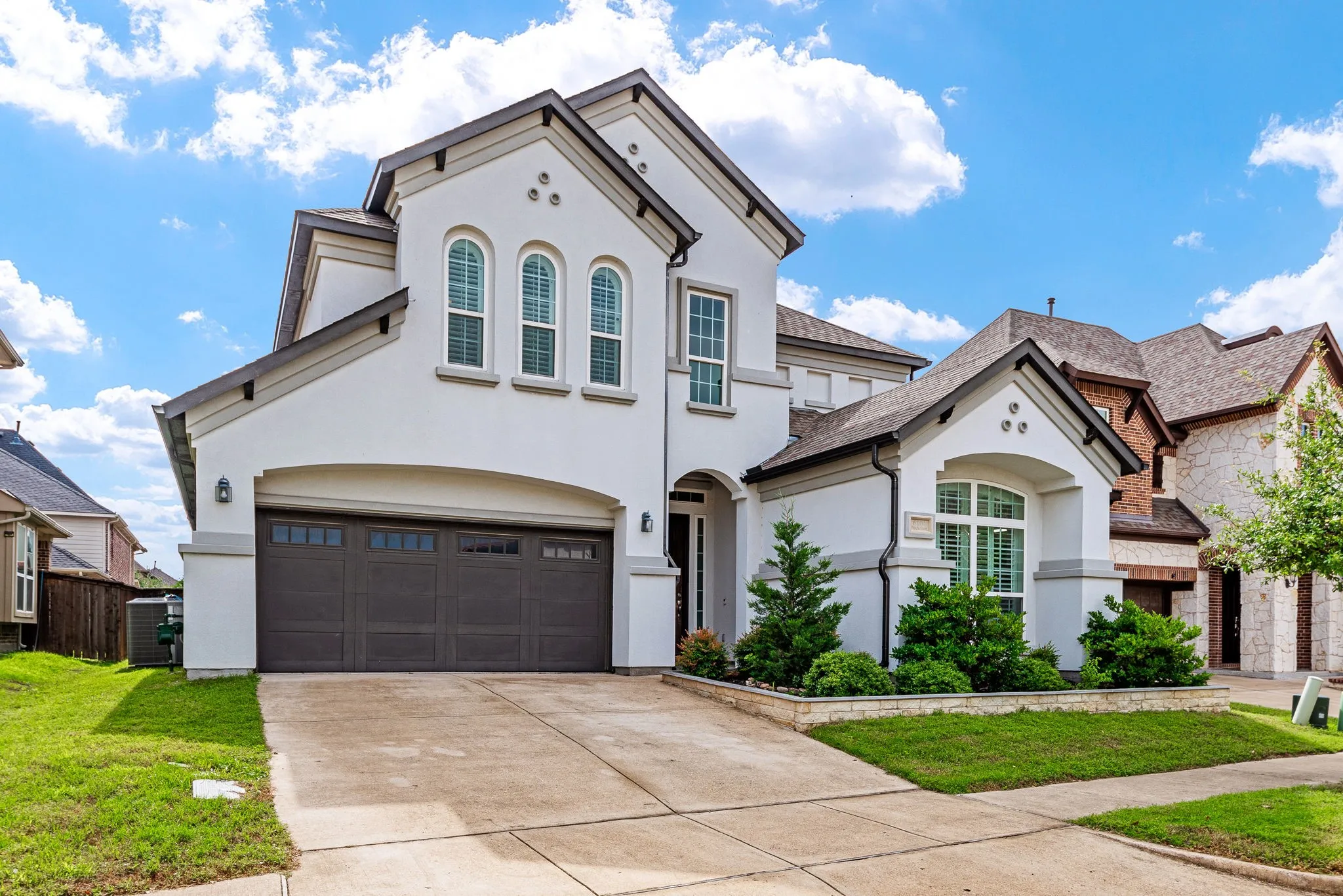 Single Family Residence For Sale in Collin County , 6101 Mickelson Way, Mc Kinney, Texas 75070, 4 Bedroom, 3 Bathroom, 2 Garage spaces, 2,952 Sqft, built in 2015, mls#21381268, Real Estate Agent in Mc Kinney, Homes For Sale in Collin county, Homes For Sale in Mc Kinney, Realtor in Mc Kinney Texas, Real Estate Brokerage Independent Realty Texas, Luminita Cordes Realtor