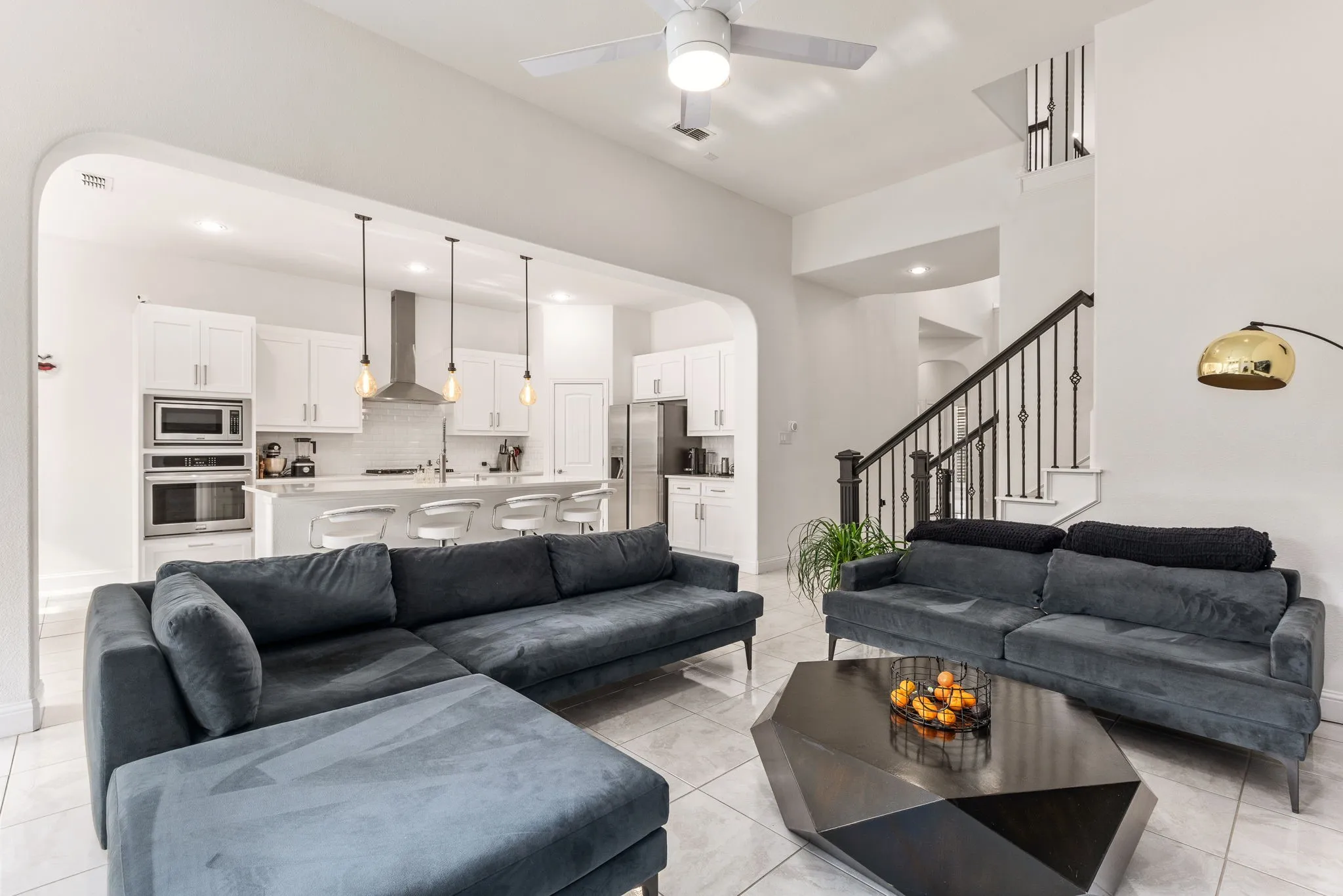 Single Family Residence For Sale in Collin County , 6101 Mickelson Way, Mc Kinney, Texas 75070, 4 Bedroom, 3 Bathroom, 2 Garage spaces, 2,952 Sqft, built in 2015, mls#21381268, Real Estate Agent in Mc Kinney, Homes For Sale in Collin county, Homes For Sale in Mc Kinney, Realtor in Mc Kinney Texas, Real Estate Brokerage Independent Realty Texas, Luminita Cordes Realtor