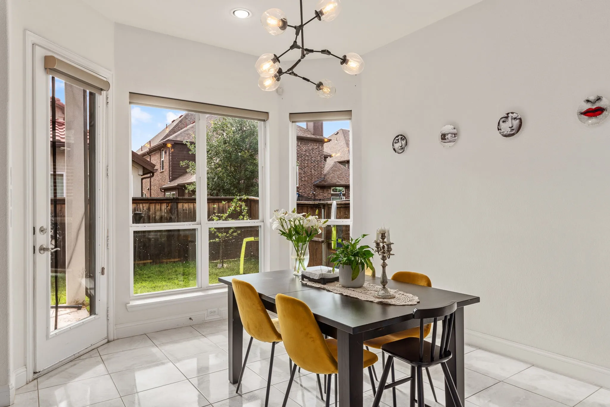 Single Family Residence For Sale in Collin County , 6101 Mickelson Way, Mc Kinney, Texas 75070, 4 Bedroom, 3 Bathroom, 2 Garage spaces, 2,952 Sqft, built in 2015, mls#21381268, Real Estate Agent in Mc Kinney, Homes For Sale in Collin county, Homes For Sale in Mc Kinney, Realtor in Mc Kinney Texas, Real Estate Brokerage Independent Realty Texas, Luminita Cordes Realtor