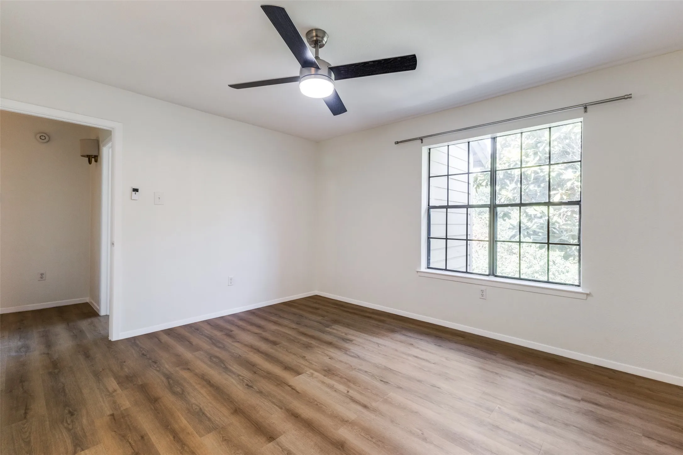 Condominium For Rent in Dallas County , 5626 Preston Oaks Road 37D, Dallas, Texas 75254, 2 Bedroom, 3 Bathroom, Garage spaces, 1,135 Sqft, built in 1981, mls#21382080, Real Estate Agent in Dallas, Homes For Rent in Dallas county, Homes For Rent in Dallas, Realtor in Dallas Texas, Real Estate Brokerage Independent Realty Texas, Luminita Cordes Realtor