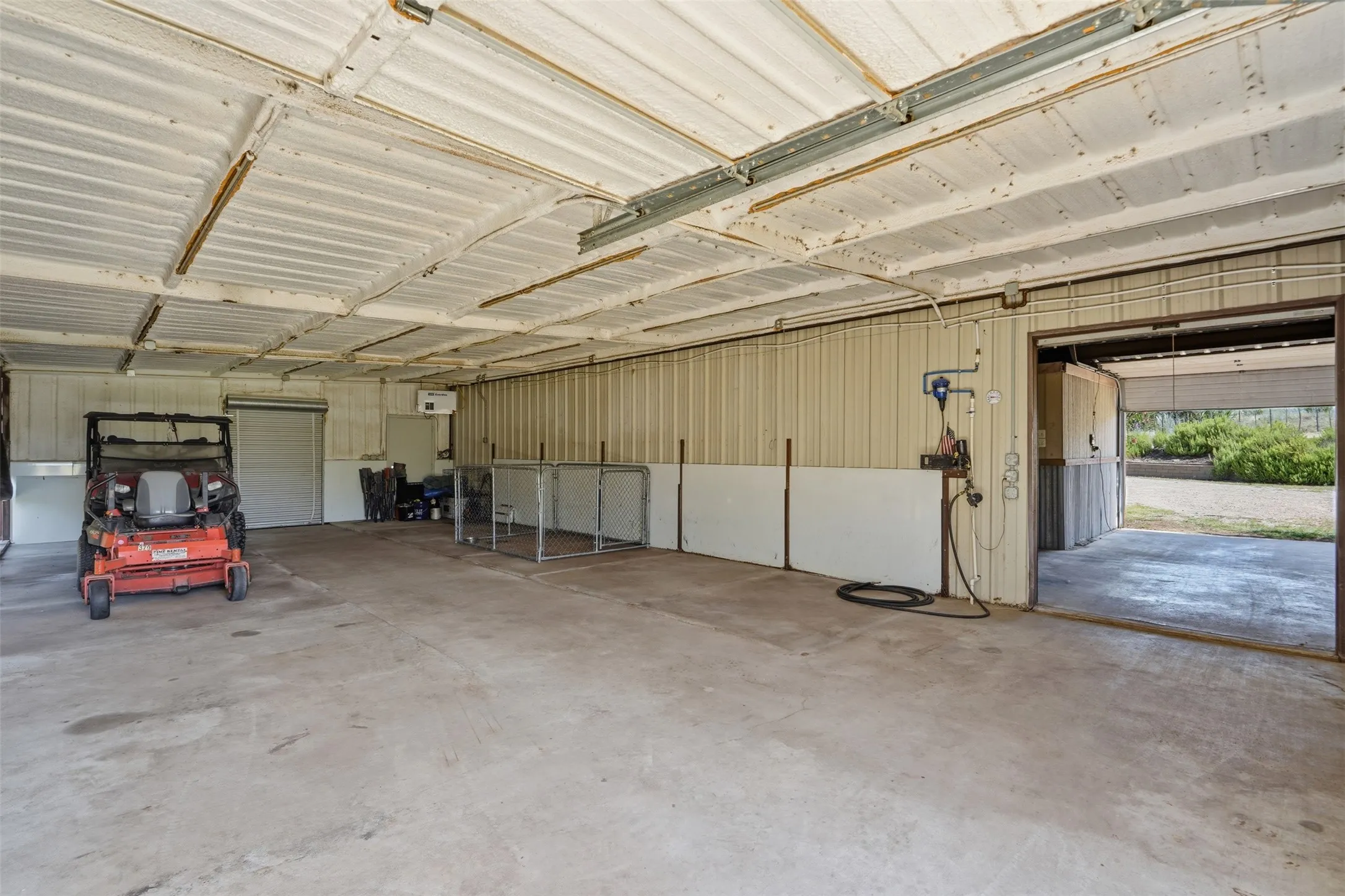 Single Family Residence For Sale in Parker County , 5225 Old Brock Road, Weatherford, Texas 76087, 4 Bedroom, 2 Bathroom, 2 Garage spaces, 2,214 Sqft, built in 2006, mls#21380558, Real Estate Agent in Weatherford, Homes For Sale in Parker county, Homes For Sale in Weatherford, Realtor in Weatherford Texas, Real Estate Brokerage Independent Realty Texas, Luminita Cordes Realtor