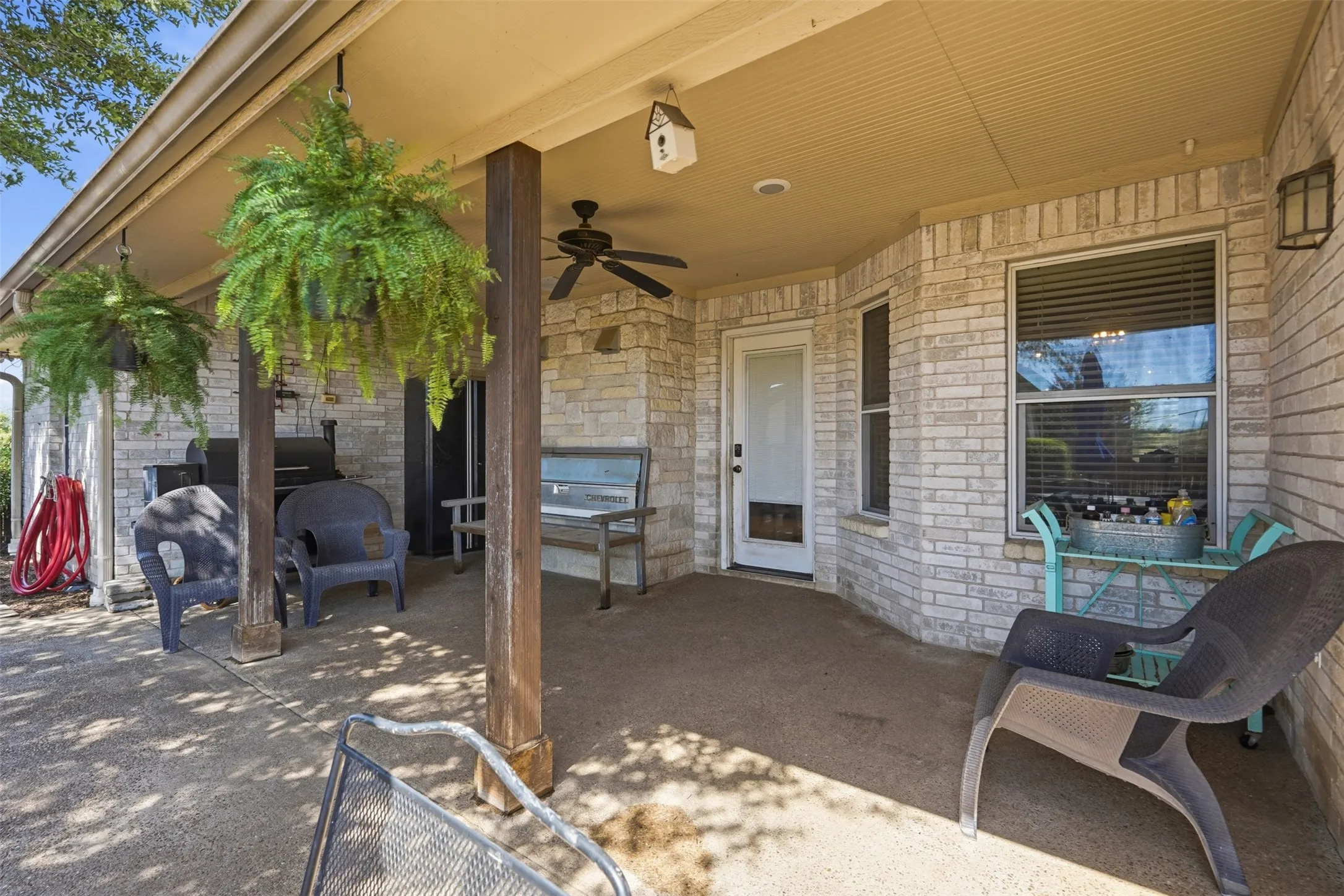 Single Family Residence For Sale in Parker County , 5225 Old Brock Road, Weatherford, Texas 76087, 4 Bedroom, 2 Bathroom, 2 Garage spaces, 2,214 Sqft, built in 2006, mls#21380558, Real Estate Agent in Weatherford, Homes For Sale in Parker county, Homes For Sale in Weatherford, Realtor in Weatherford Texas, Real Estate Brokerage Independent Realty Texas, Luminita Cordes Realtor