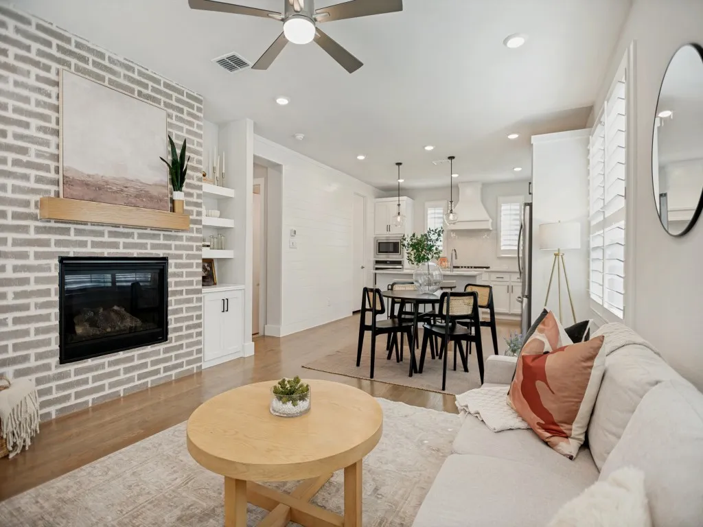 Townhouse For Sale in Dallas County , 1805 Granite Falls Court, Dallas, Texas 75204, 2 Bedroom, 3 Bathroom, 2 Garage spaces, 1,643 Sqft, built in 2019, mls#21375226, Real Estate Agent in Dallas, Homes For Sale in Dallas county, Homes For Sale in Dallas, Realtor in Dallas Texas, Real Estate Brokerage Independent Realty Texas, Luminita Cordes Realtor