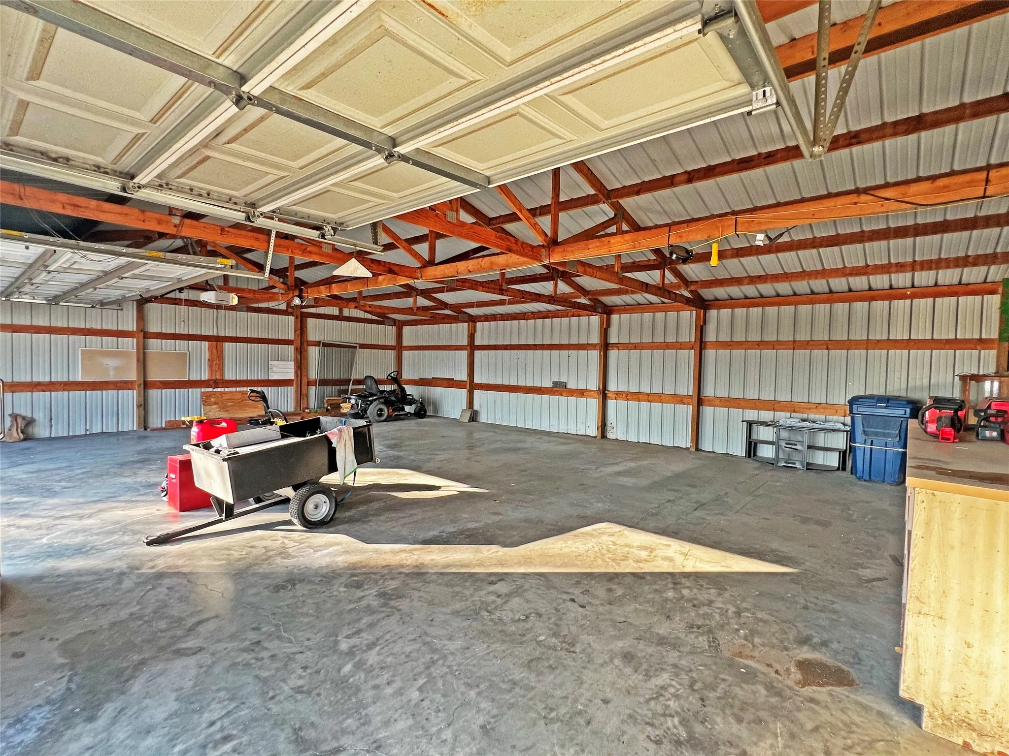 Manufactured Home For Sale in Kaufman County , 1010 County Road 136a, Terrell, Texas 75161, 2 Bedroom, 2 Bathroom, 3 Garage spaces, 896 Sqft, built in 1999, mls#21382719, Real Estate Agent in Terrell, Homes For Sale in Kaufman county, Homes For Sale in Terrell, Realtor in Terrell Texas, Real Estate Brokerage Independent Realty Texas, Luminita Cordes Realtor