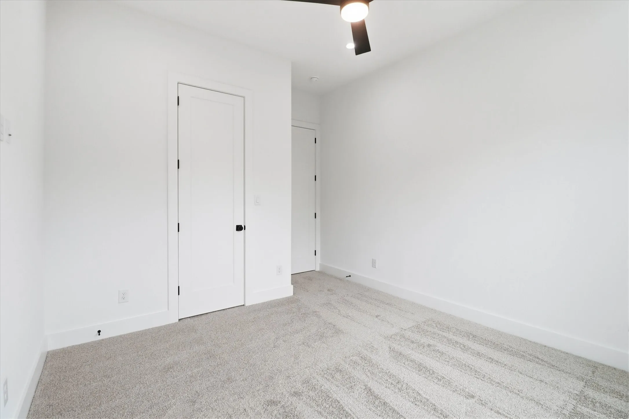 Duplex For Rent in Dallas County , 628 Wayne Street, Dallas, Texas 75223, 3 Bedroom, 3 Bathroom, 2 Garage spaces, 2,100 Sqft, built in 2026, mls#21382910, Real Estate Agent in Dallas, Homes For Rent in Dallas county, Homes For Rent in Dallas, Realtor in Dallas Texas, Real Estate Brokerage Independent Realty Texas, Luminita Cordes Realtor