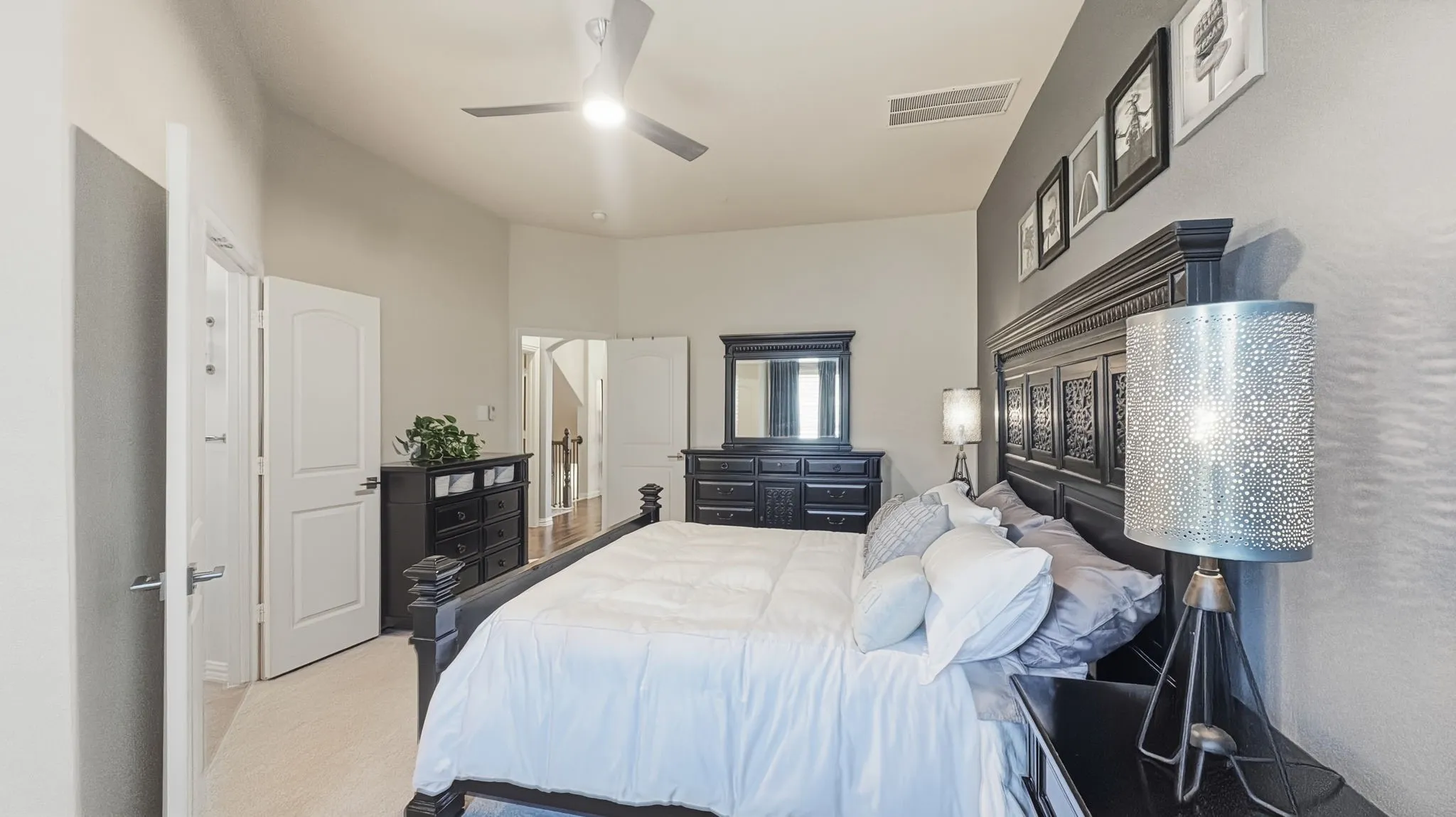 Townhouse For Sale in Dallas County , 6441 Naples Drive, Irving, Texas 75039, 2 Bedroom, 4 Bathroom, 2 Garage spaces, 1,985 Sqft, built in 2012, mls#21381619, Real Estate Agent in Irving, Homes For Sale in Dallas county, Homes For Sale in Irving, Realtor in Irving Texas, Real Estate Brokerage Independent Realty Texas, Luminita Cordes Realtor