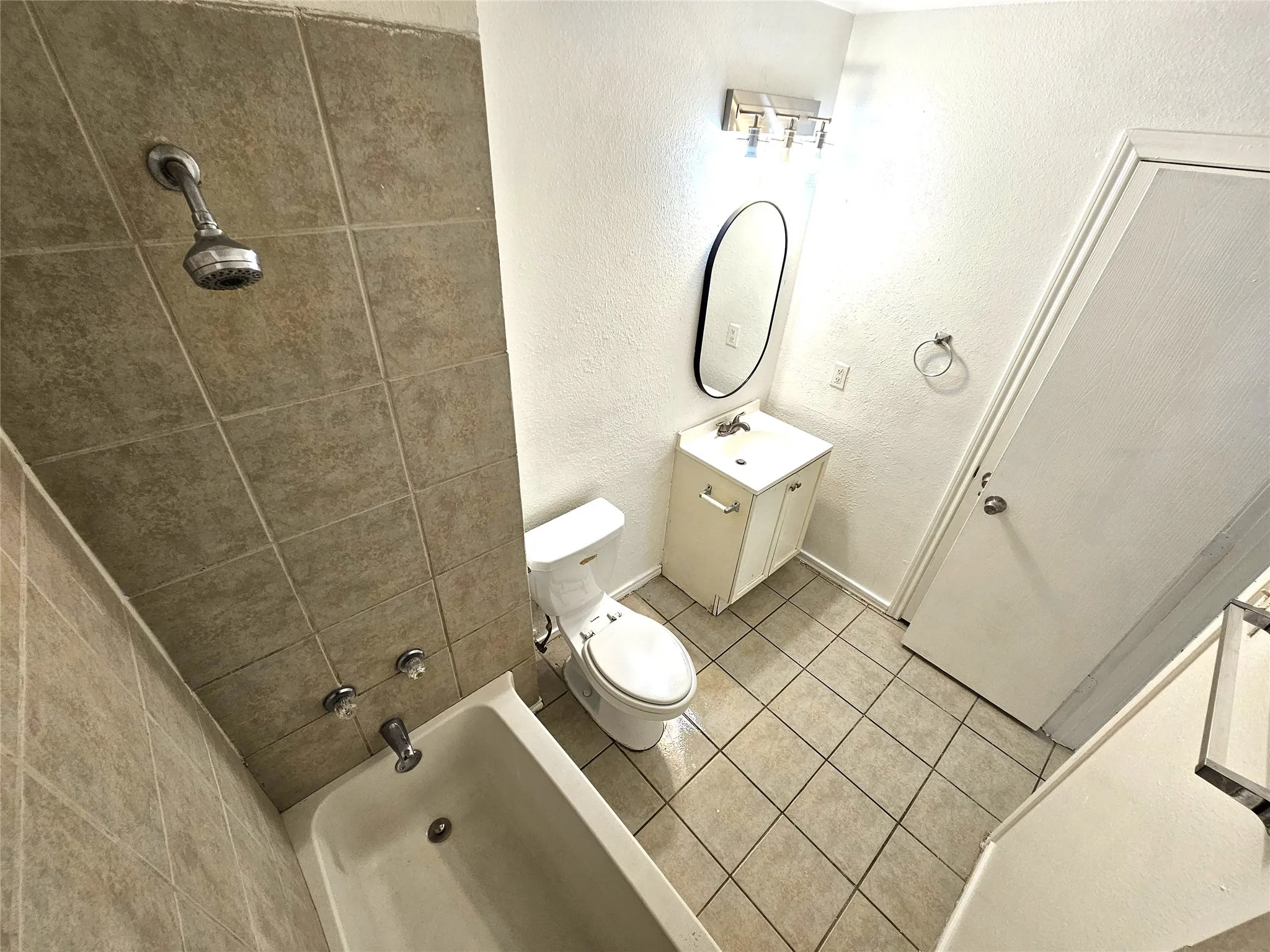 Full bathroom