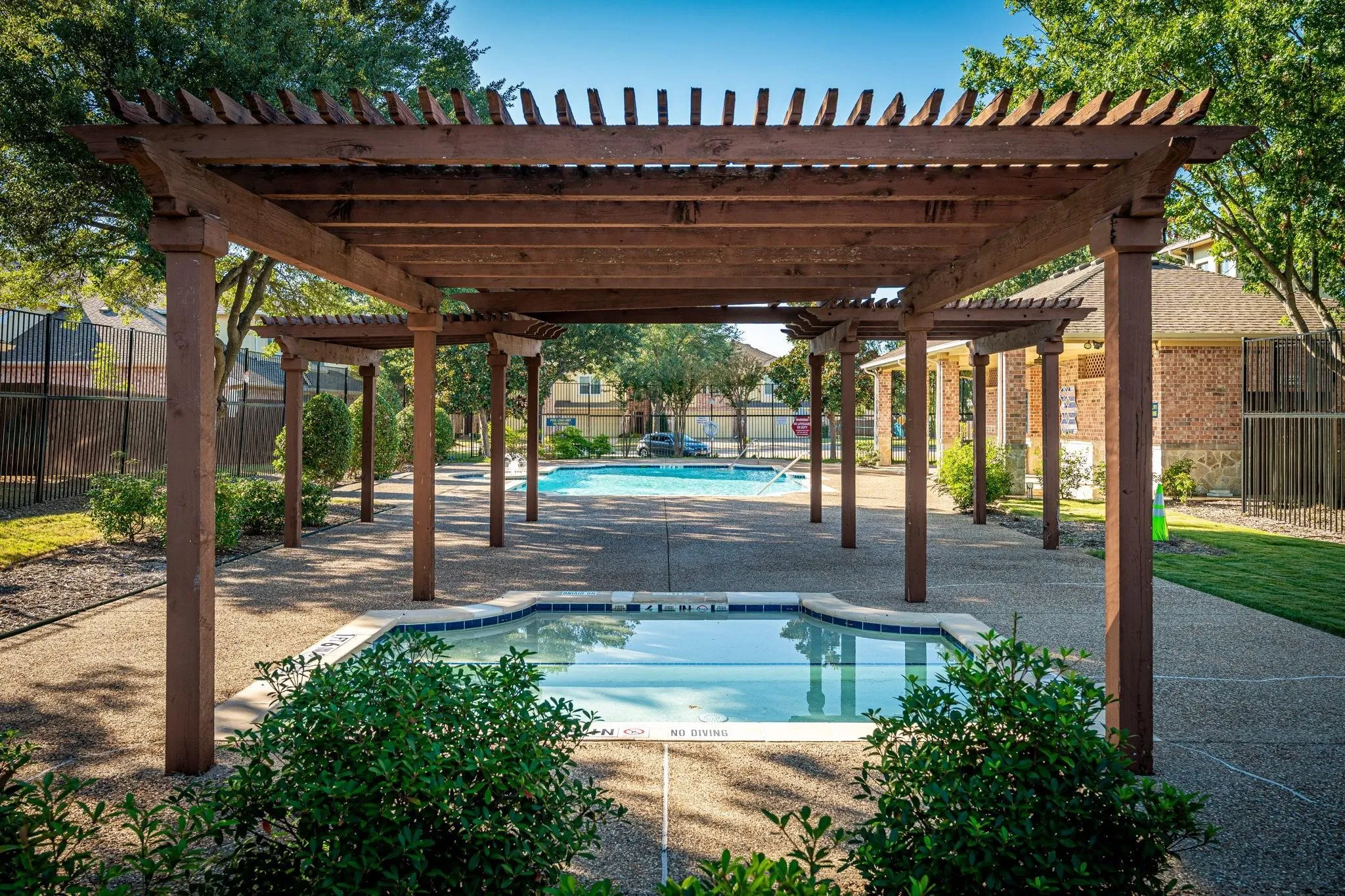 Community pool