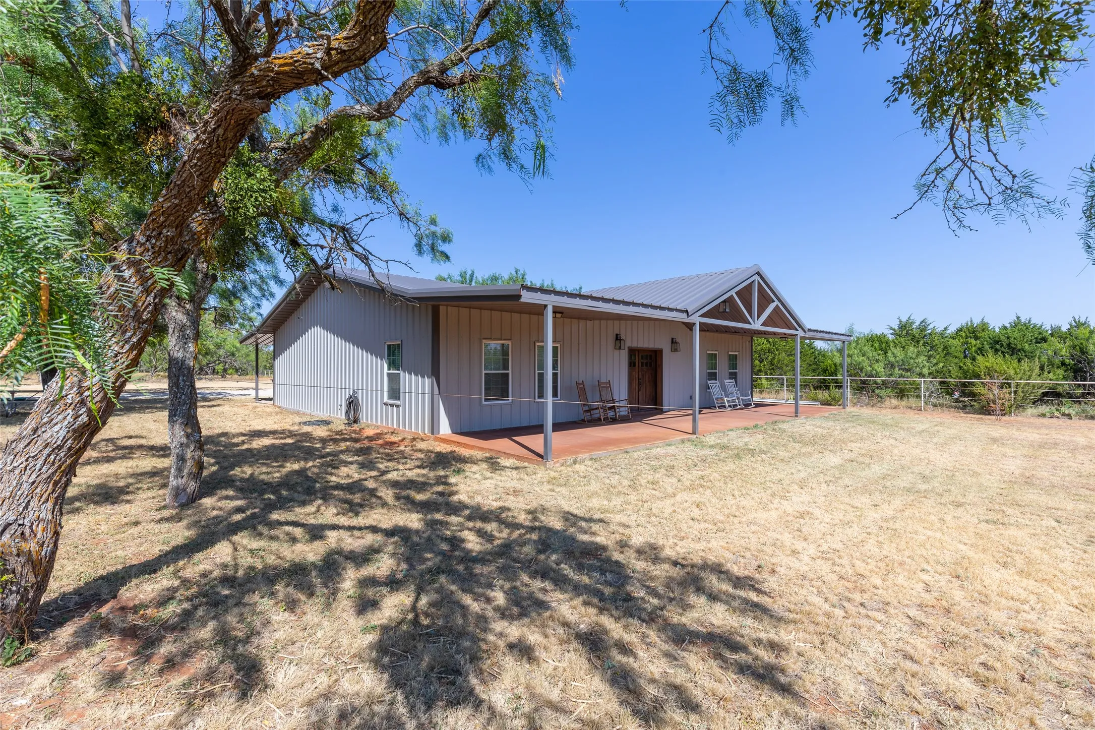 Single Family Residence For Rent in Taylor County , 138 County Road 127 B, Tuscola, Texas 79562, 3 Bedroom, 2 Bathroom, Garage spaces, 2,000 Sqft, built in 2022, mls#21382920, Real Estate Agent in Tuscola, Homes For Rent in Taylor county, Homes For Rent in Tuscola, Realtor in Tuscola Texas, Real Estate Brokerage Independent Realty Texas, Luminita Cordes Realtor