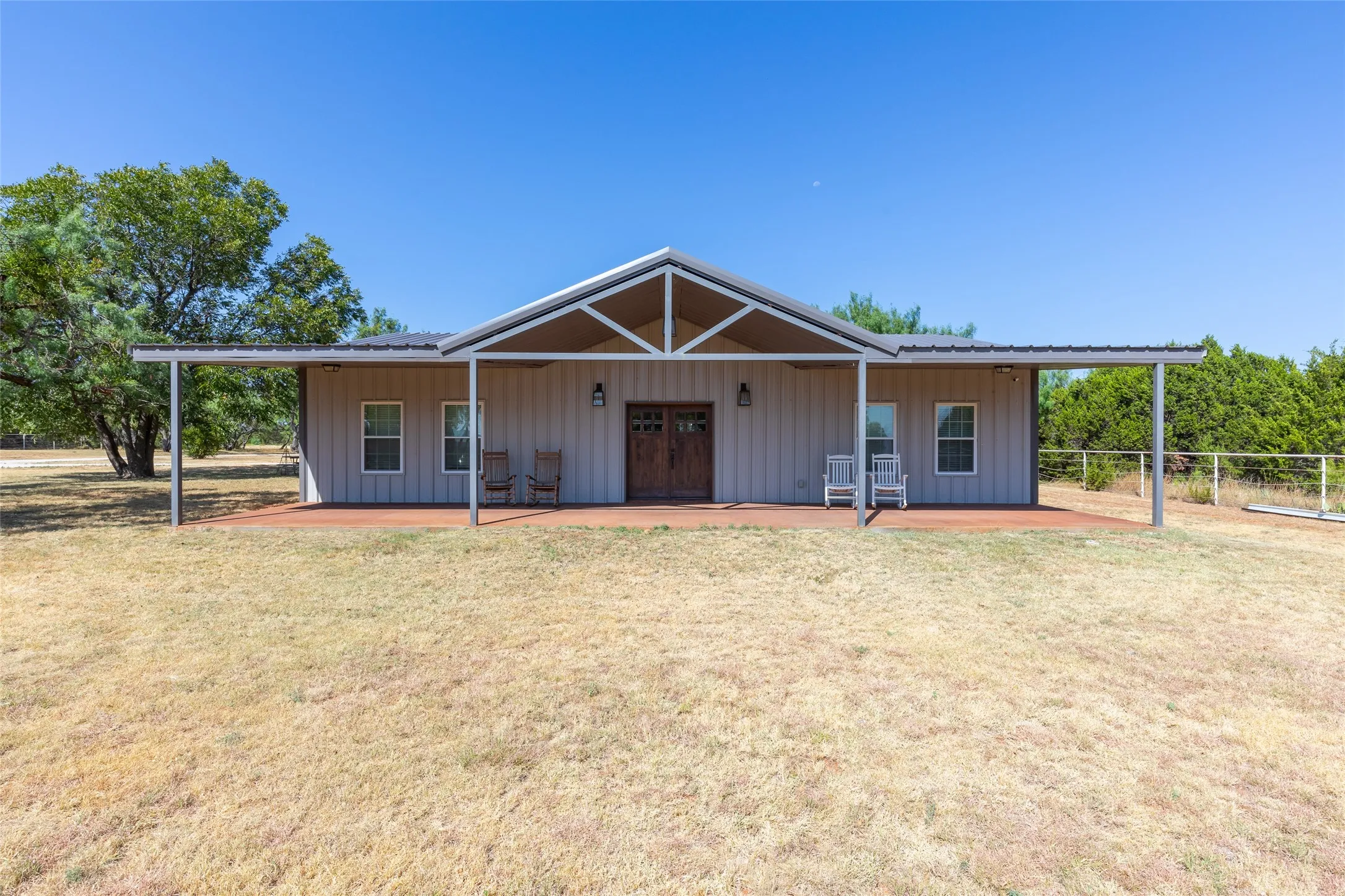 Single Family Residence For Rent in Taylor County , 138 County Road 127 B, Tuscola, Texas 79562, 3 Bedroom, 2 Bathroom, Garage spaces, 2,000 Sqft, built in 2022, mls#21382920, Real Estate Agent in Tuscola, Homes For Rent in Taylor county, Homes For Rent in Tuscola, Realtor in Tuscola Texas, Real Estate Brokerage Independent Realty Texas, Luminita Cordes Realtor
