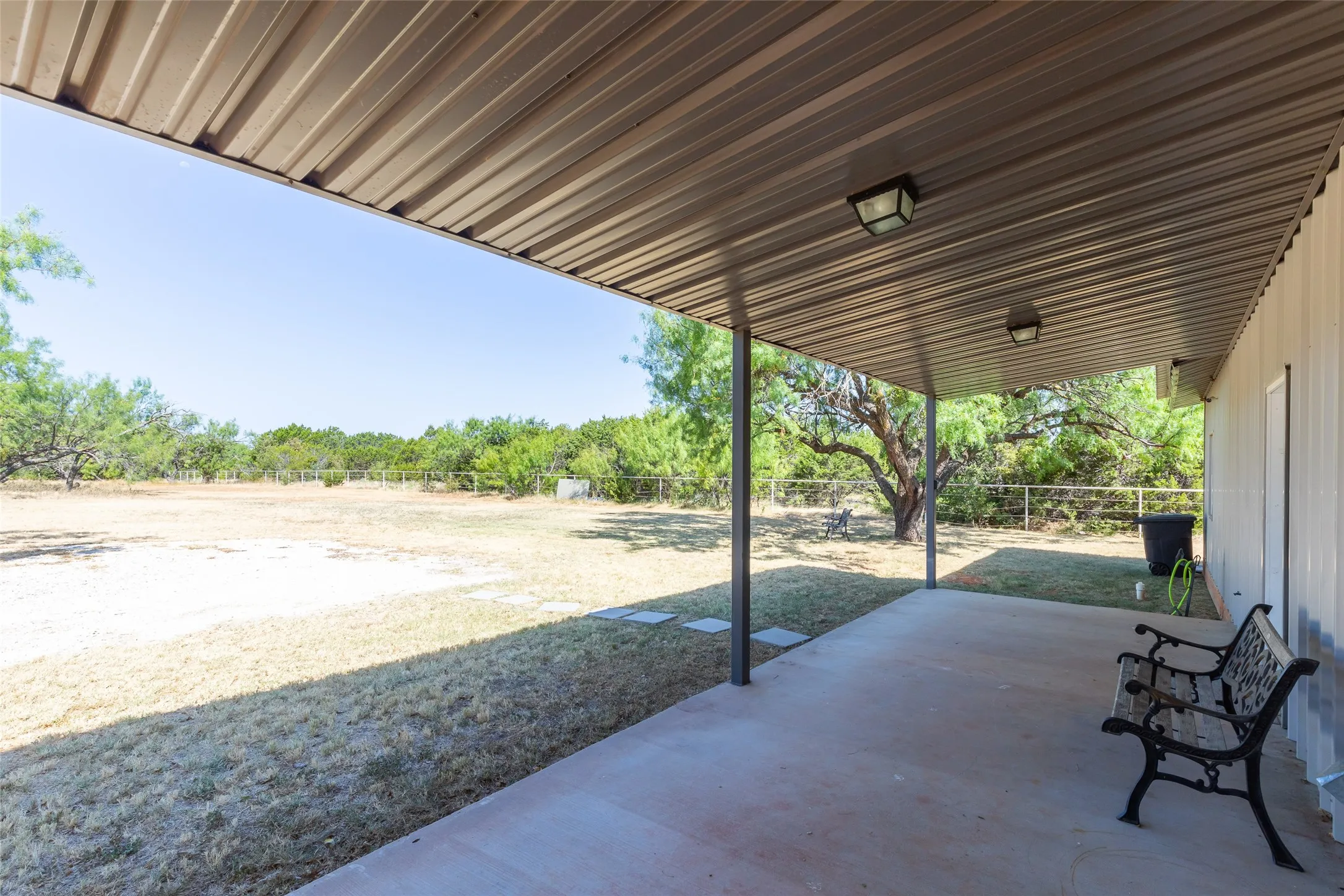 Single Family Residence For Rent in Taylor County , 138 County Road 127 B, Tuscola, Texas 79562, 3 Bedroom, 2 Bathroom, Garage spaces, 2,000 Sqft, built in 2022, mls#21382920, Real Estate Agent in Tuscola, Homes For Rent in Taylor county, Homes For Rent in Tuscola, Realtor in Tuscola Texas, Real Estate Brokerage Independent Realty Texas, Luminita Cordes Realtor